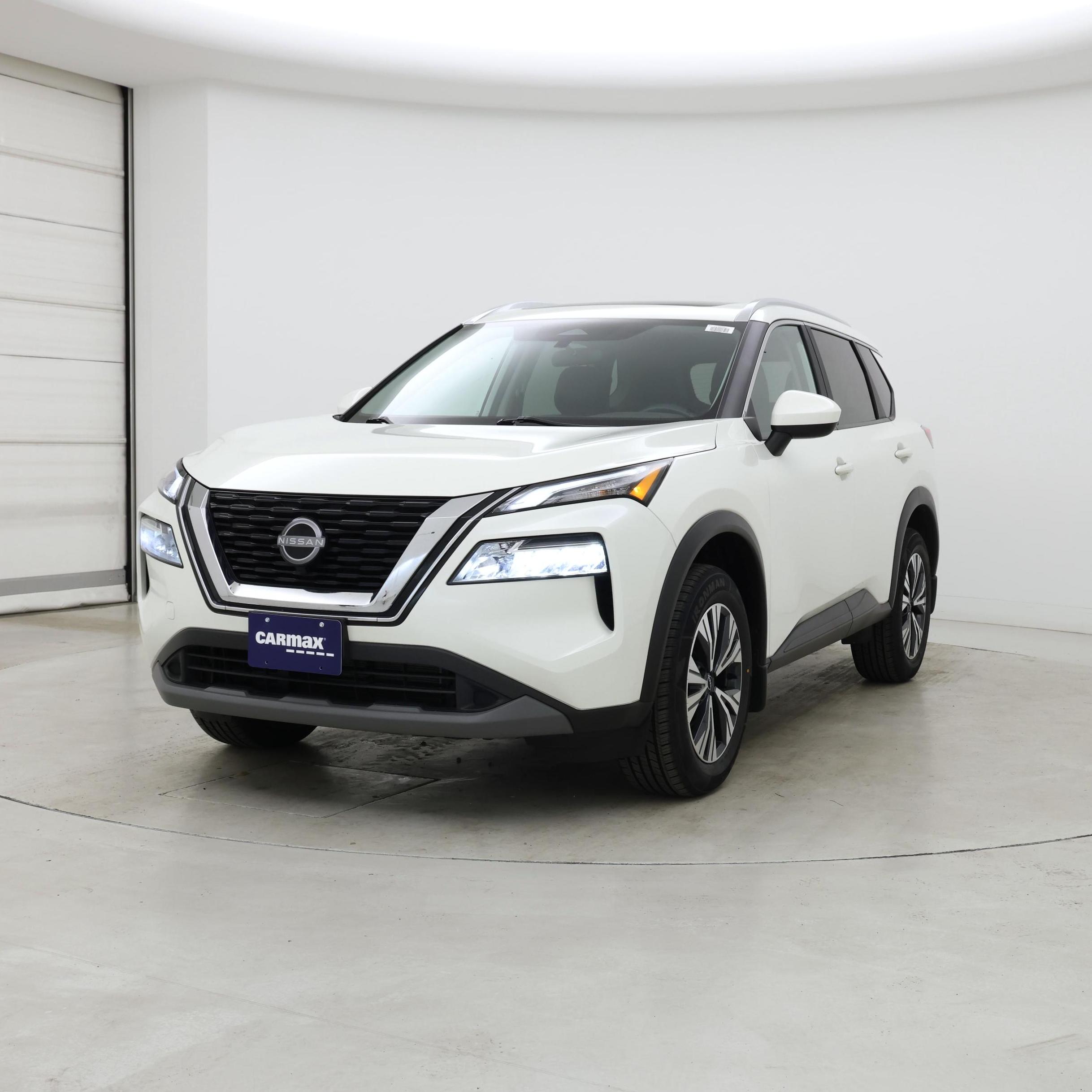 Thumbnail: 2023 Nissan Rogue - 4