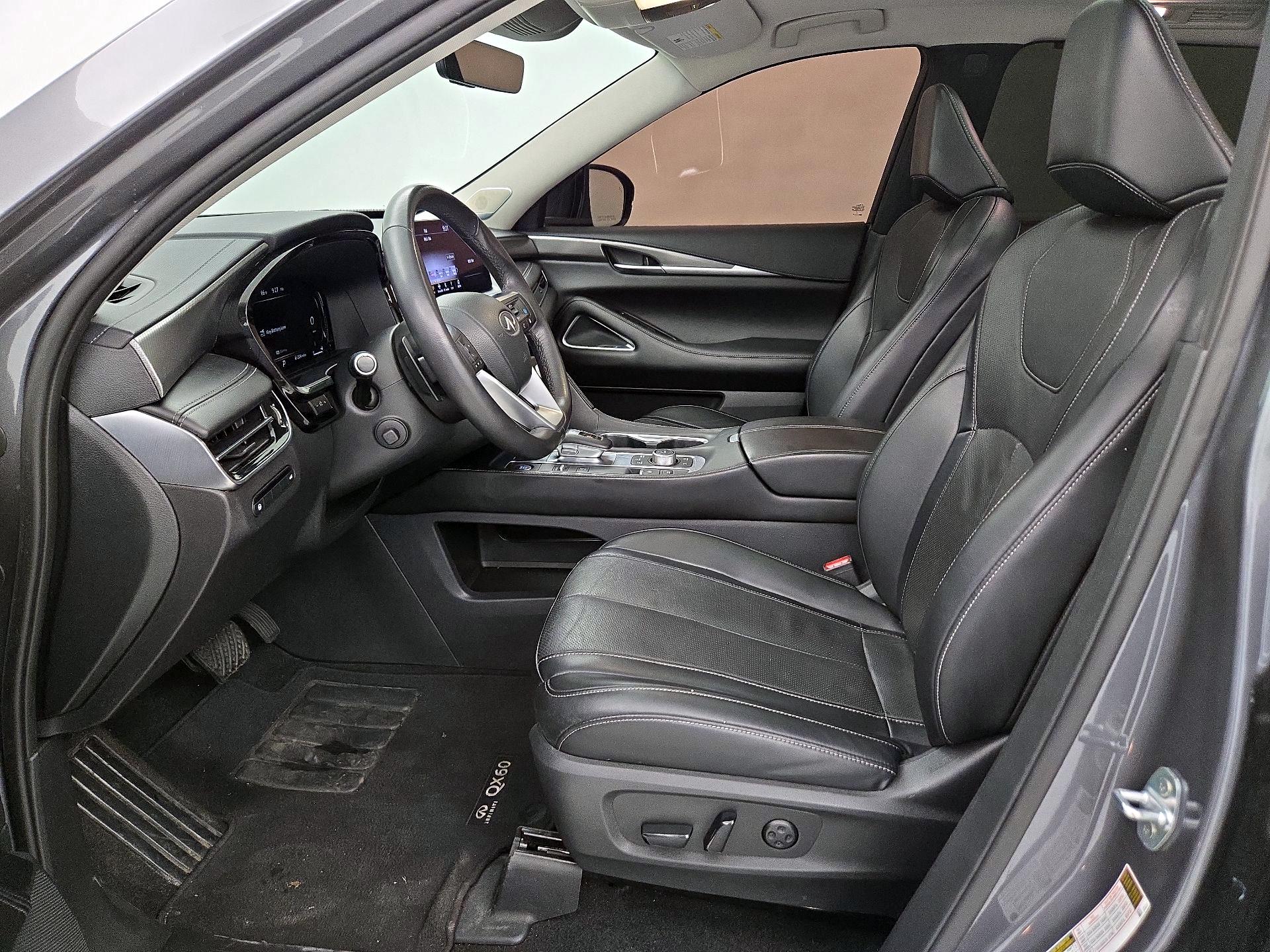 Thumbnail: 2023 INFINITI QX60 - 11