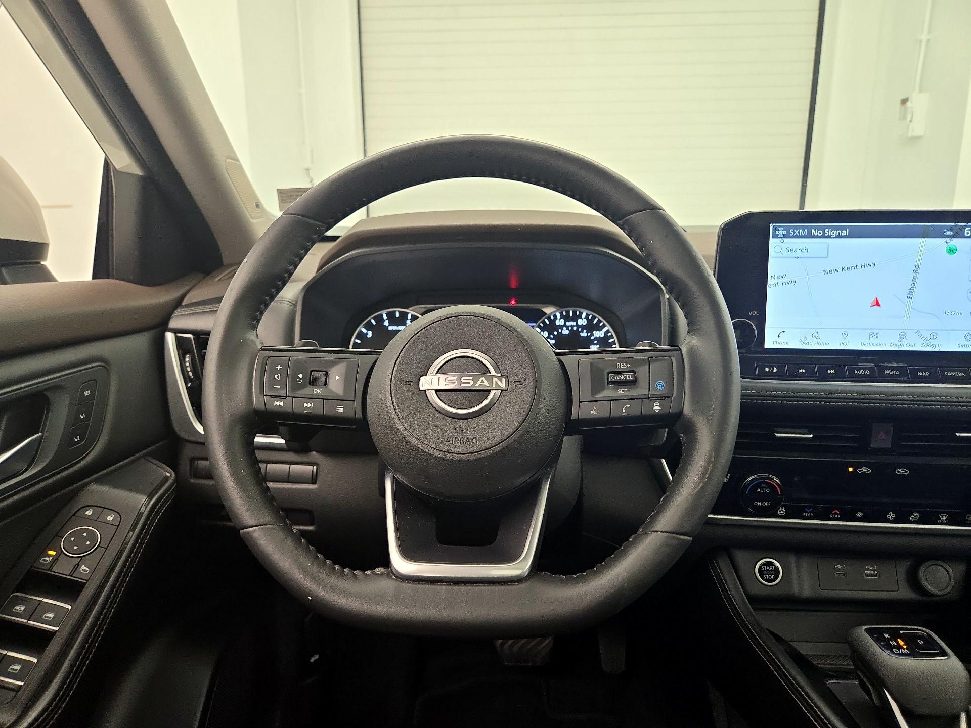 Thumbnail: 2023 Nissan Rogue - 10