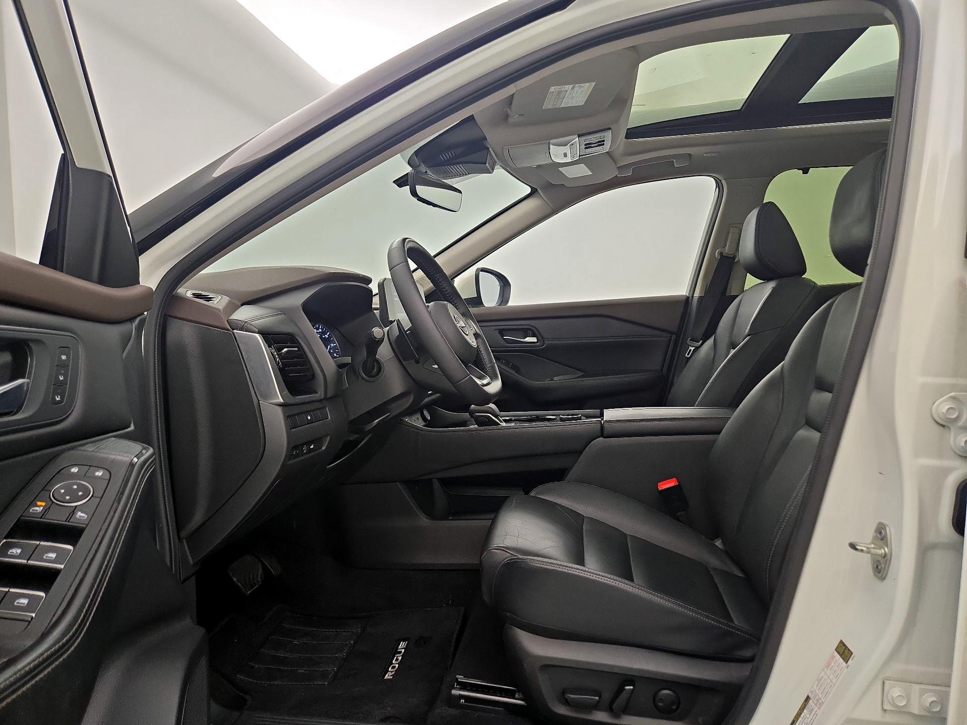 Thumbnail: 2023 Nissan Rogue - 11