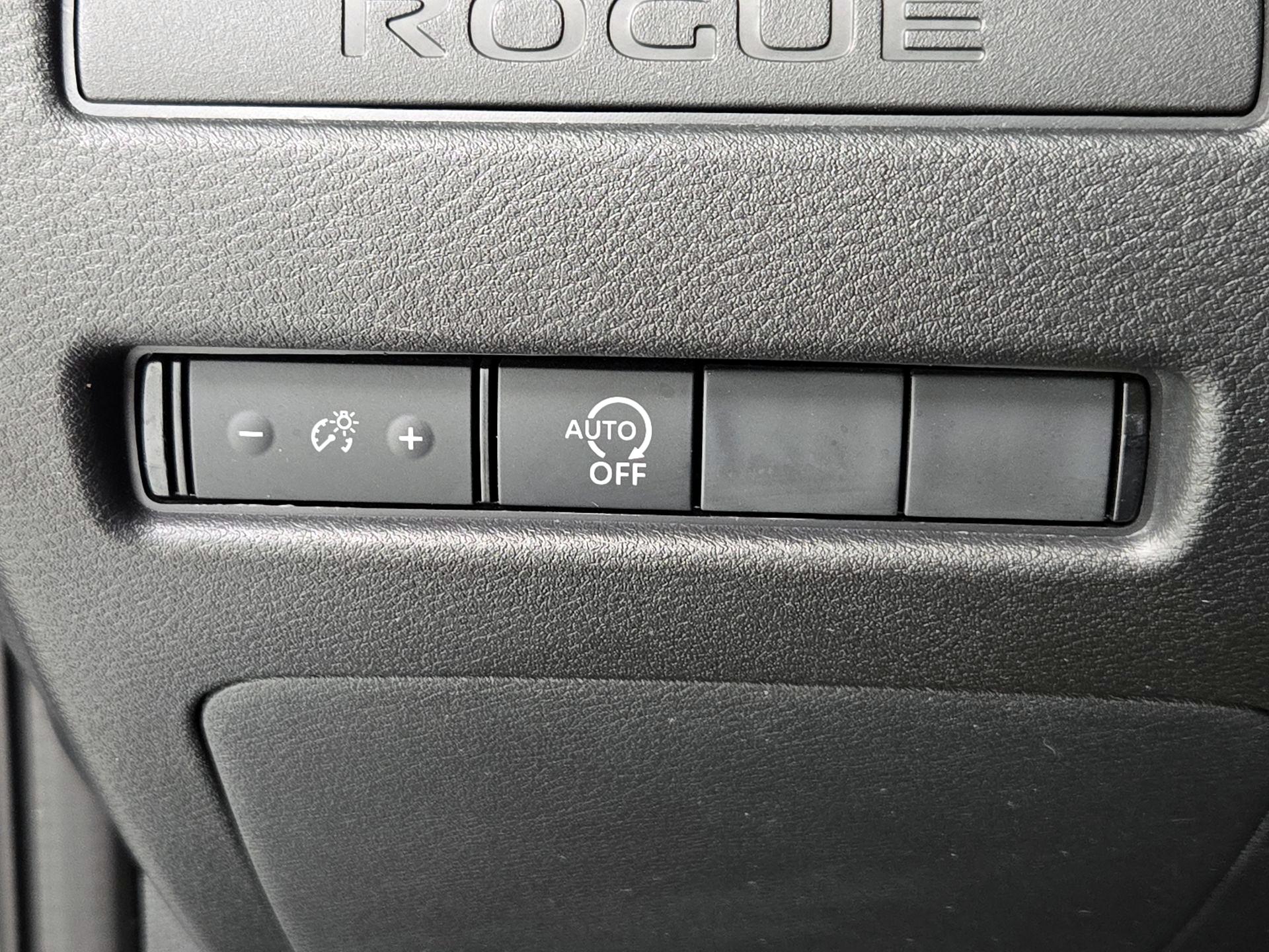 Thumbnail: 2023 Nissan Rogue - 13