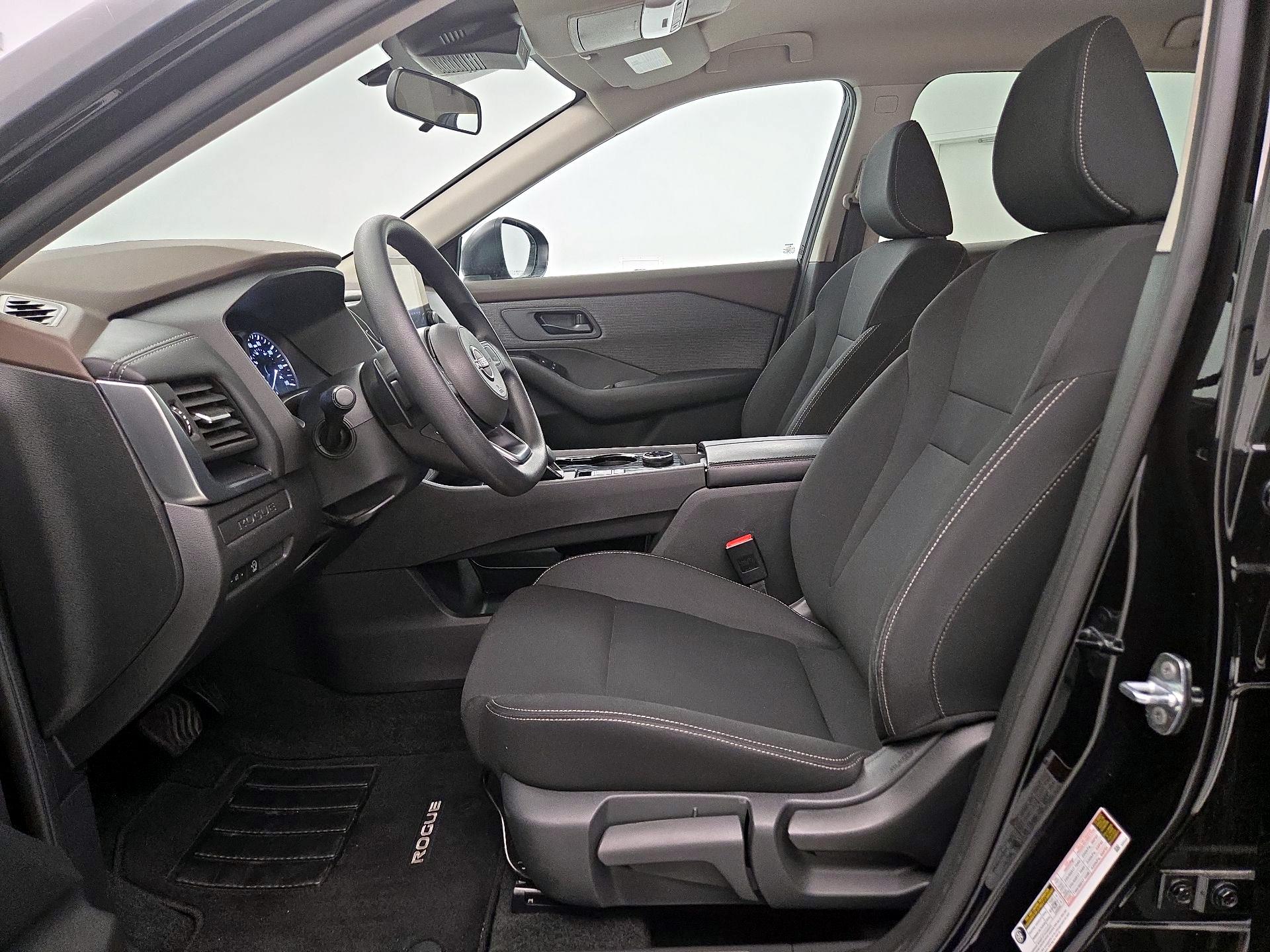 Thumbnail: 2023 Nissan Rogue - 11