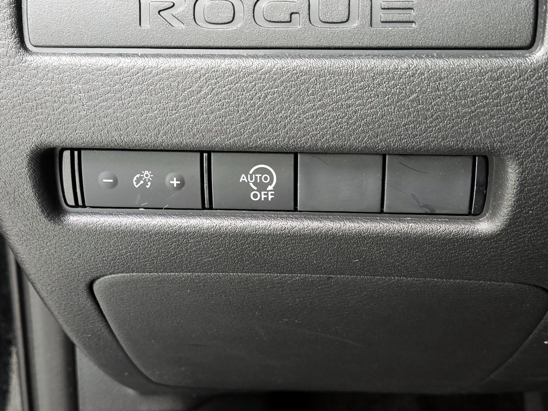 Thumbnail: 2023 Nissan Rogue - 13