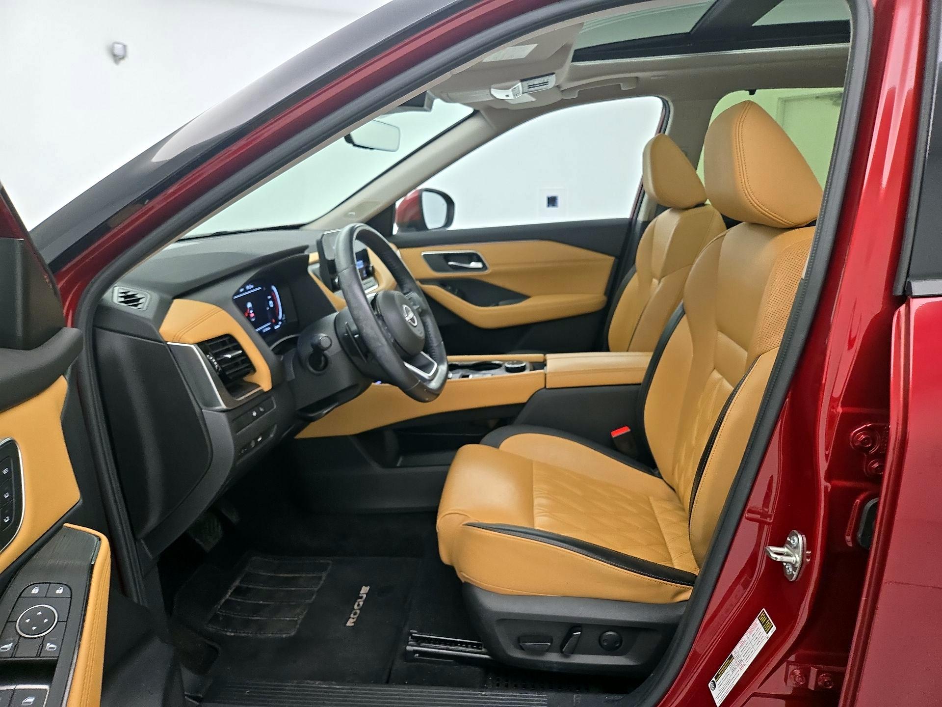 Thumbnail: 2023 Nissan Rogue - 11