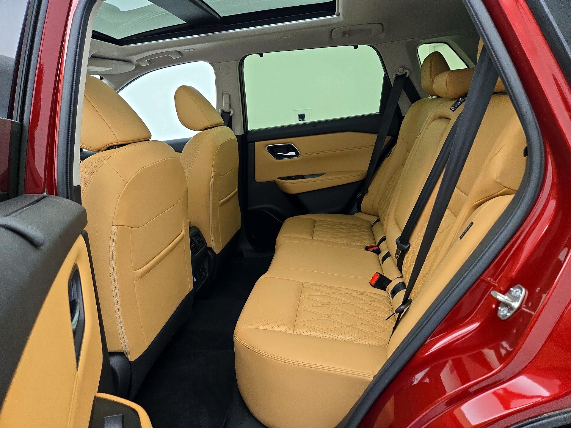 Thumbnail: 2023 Nissan Rogue - 20
