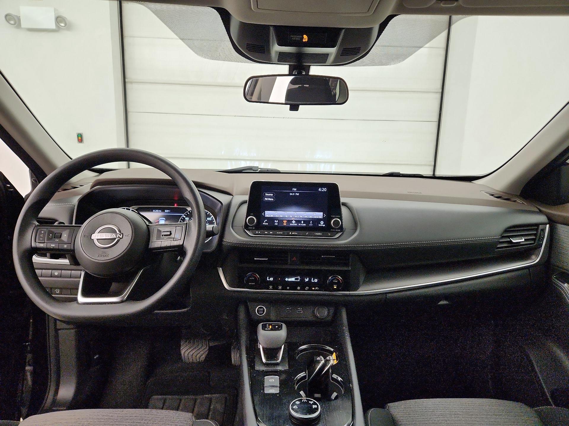 Thumbnail: 2023 Nissan Rogue - 9