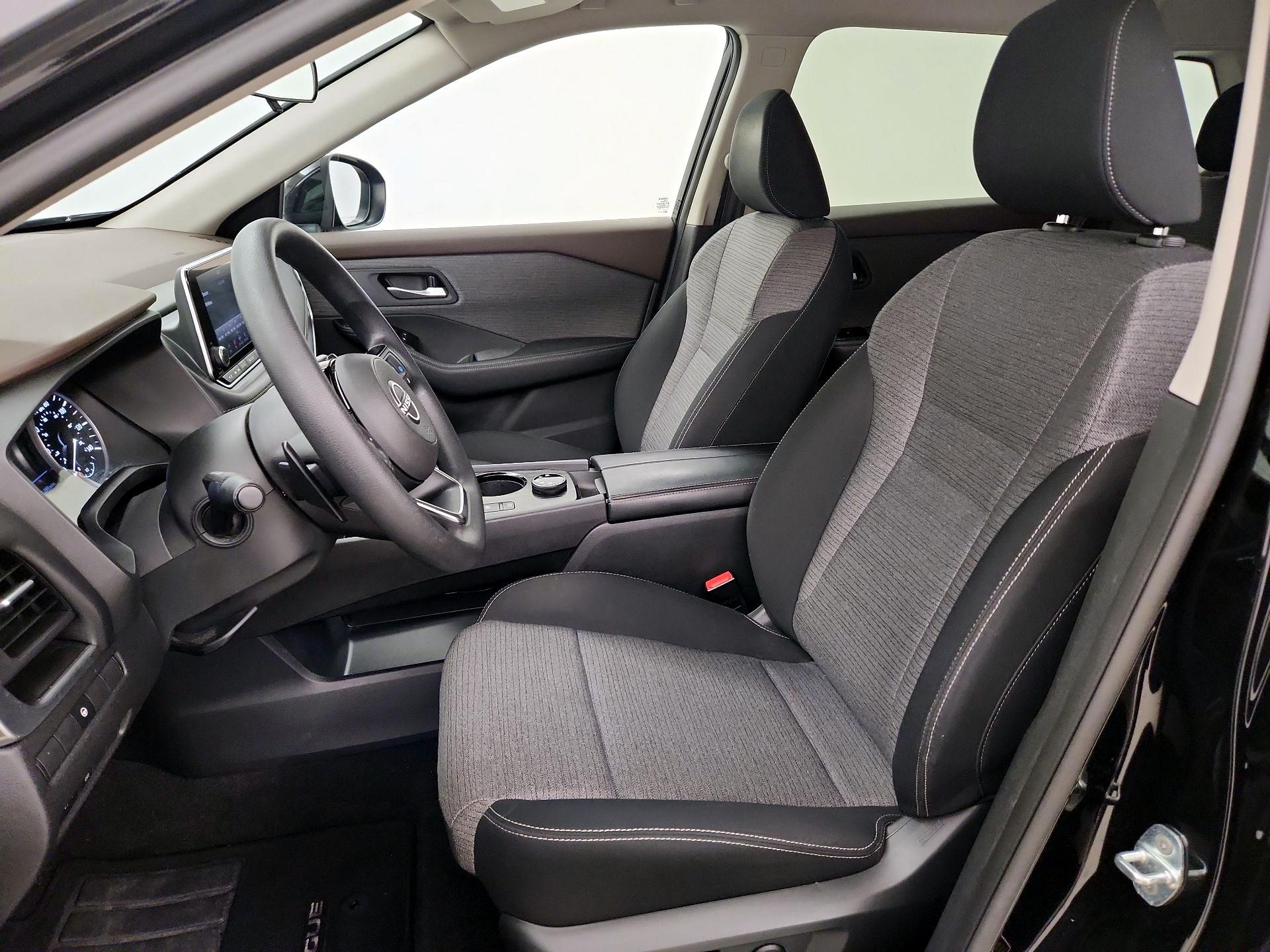 Thumbnail: 2023 Nissan Rogue - 11