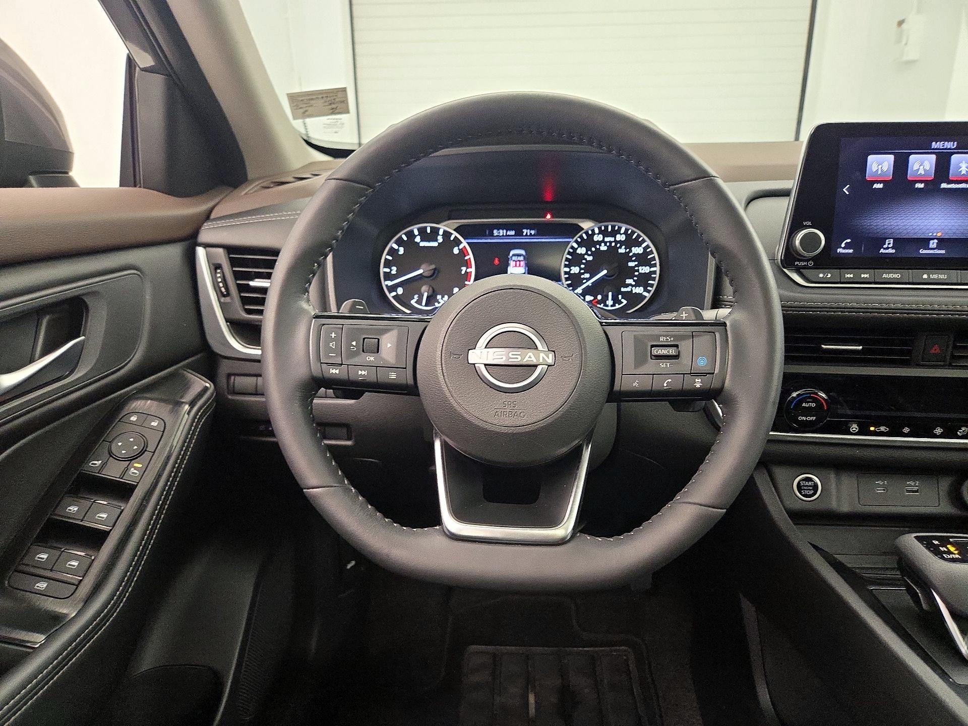 Thumbnail: 2023 Nissan Rogue - 10