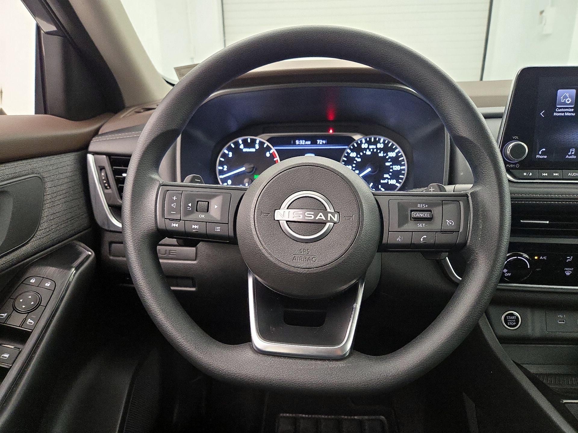 Thumbnail: 2023 Nissan Rogue - 10