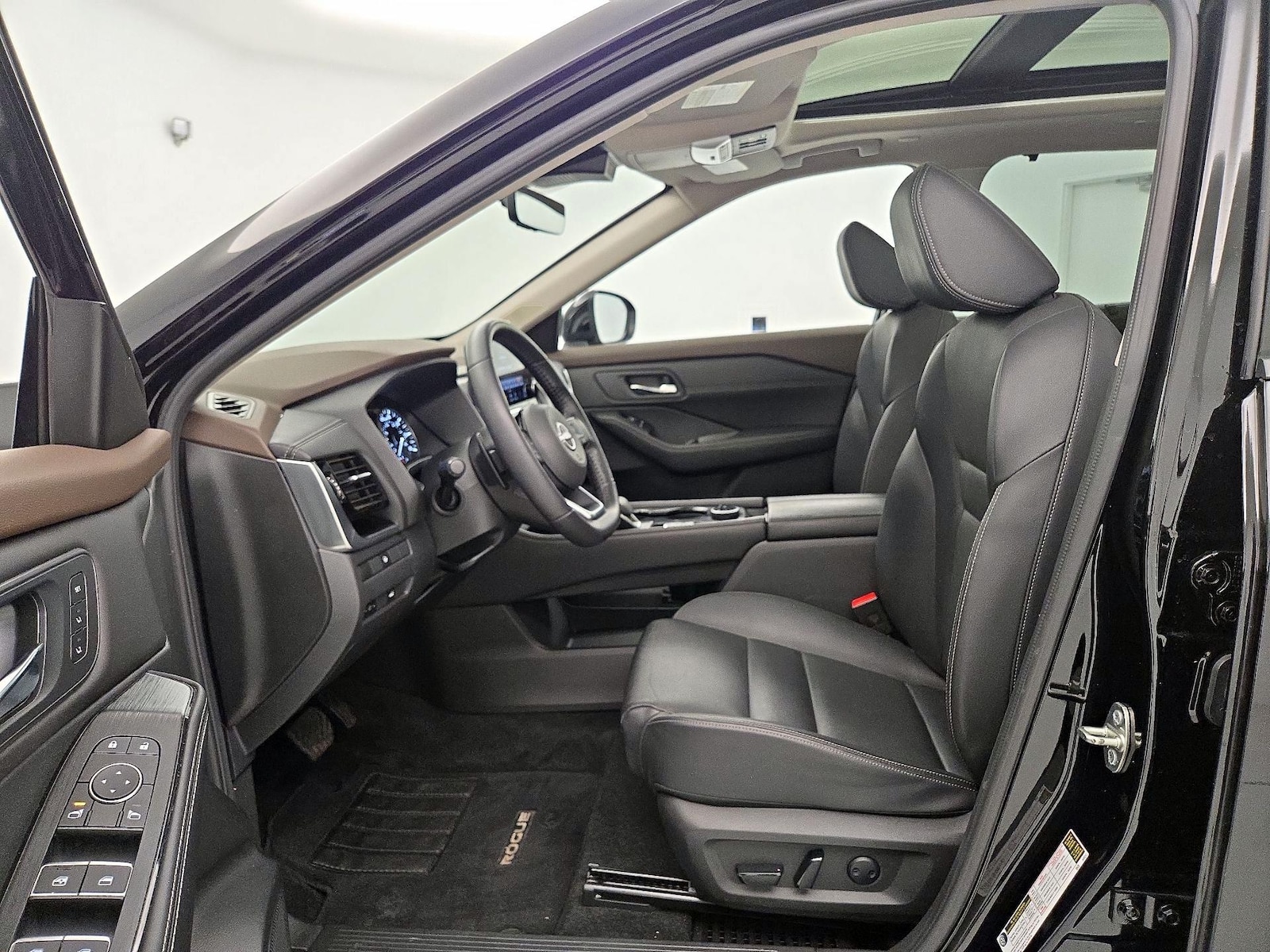 2023 Nissan Rogue SL - Photo 12