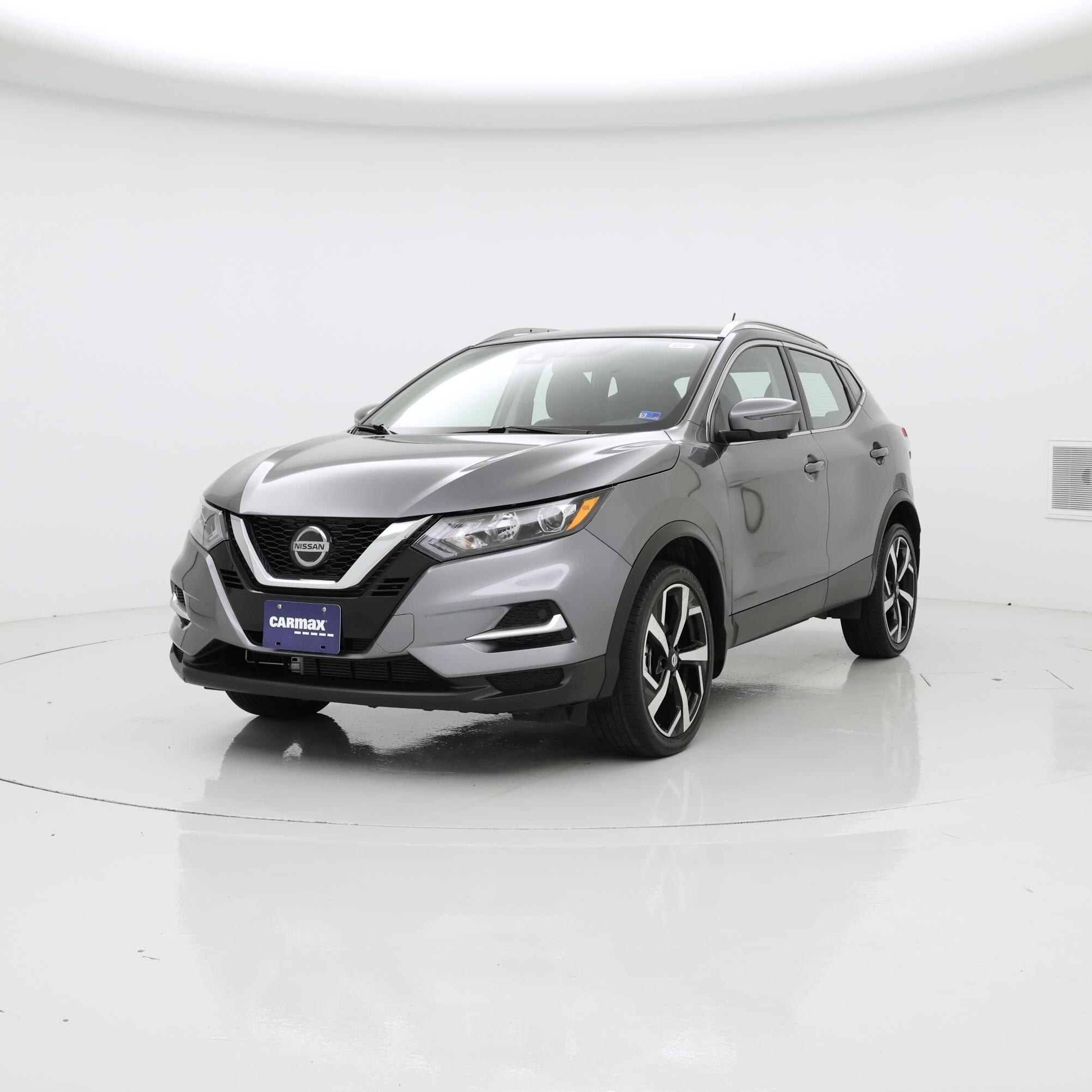 Thumbnail: 2022 Nissan Rogue Sport - 4