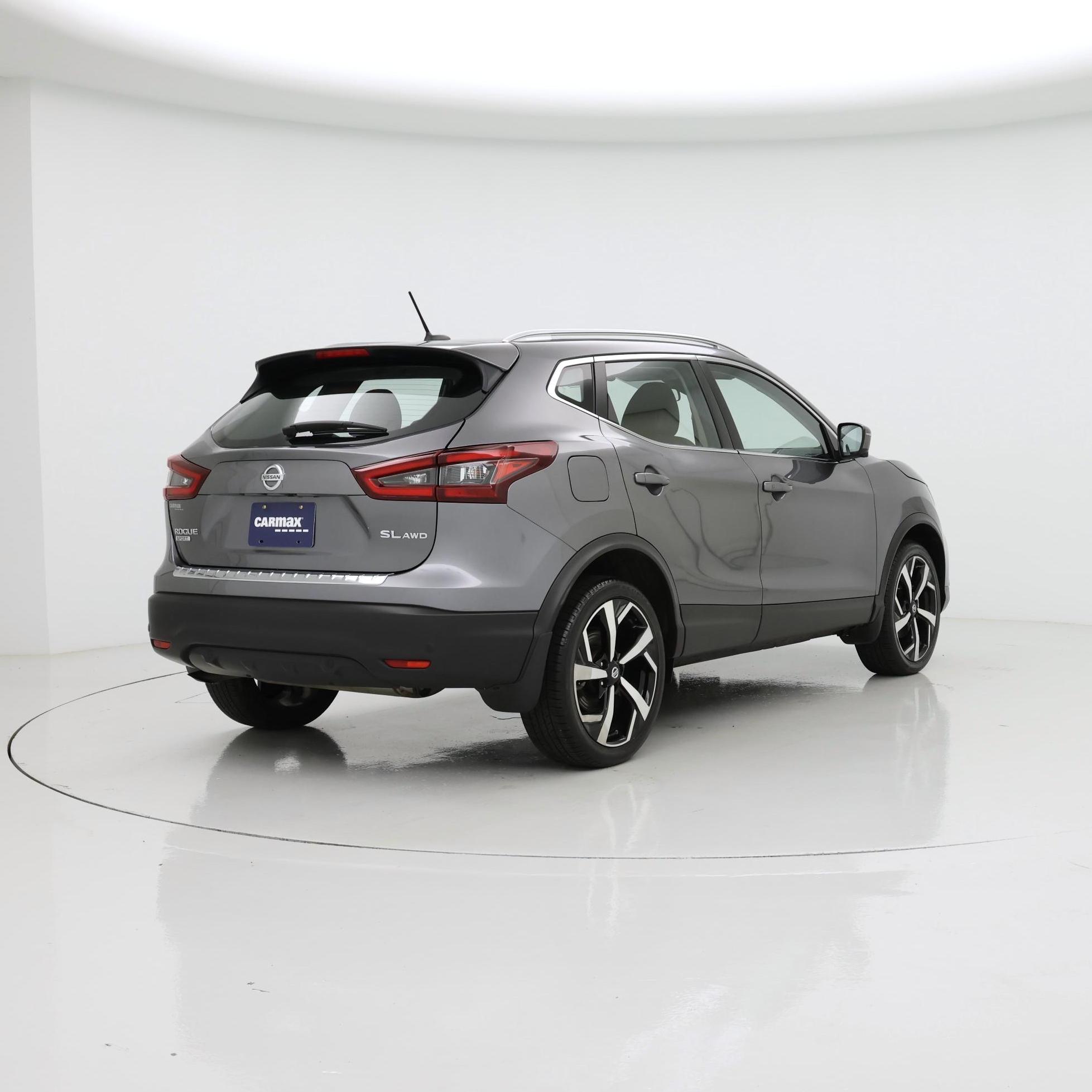 Thumbnail: 2022 Nissan Rogue Sport - 8