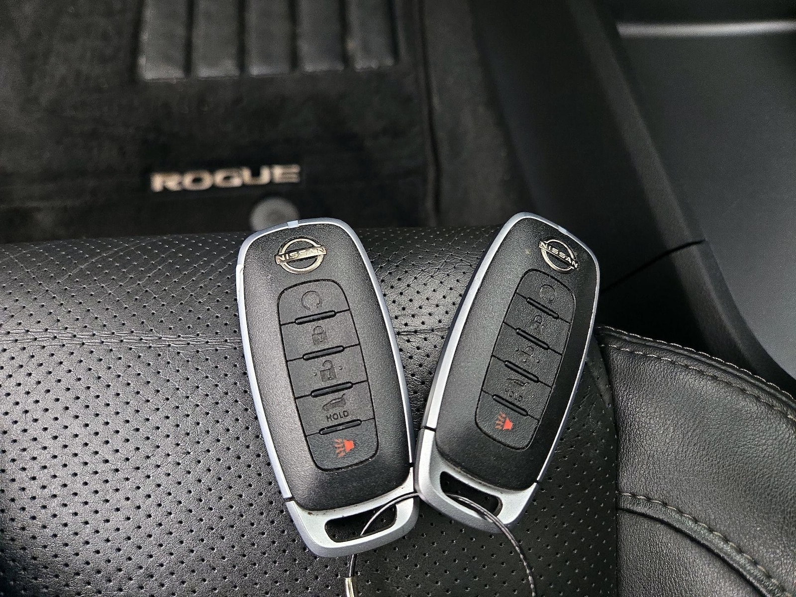 2023 Nissan Rogue Platinum - Photo 26