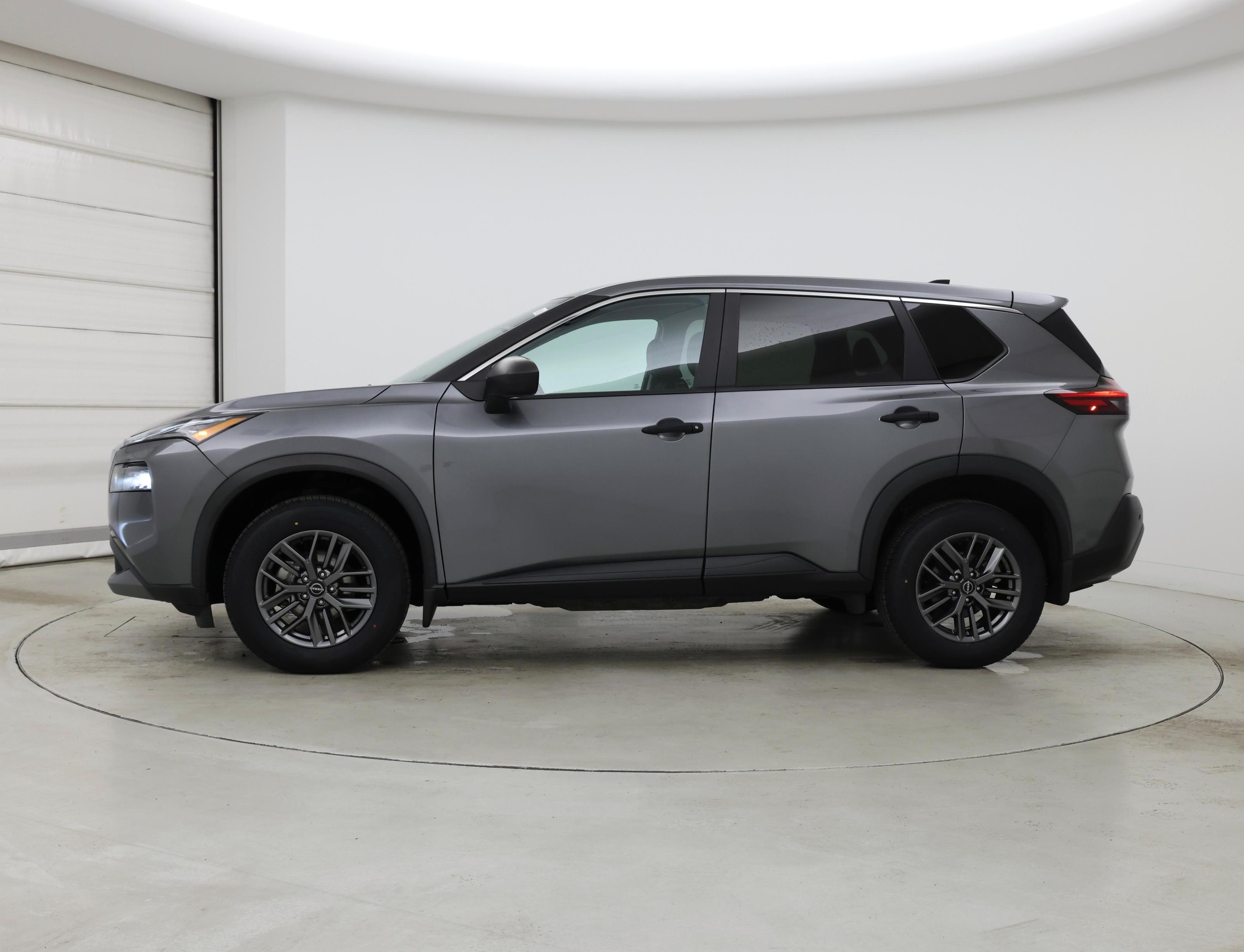Thumbnail: 2023 Nissan Rogue - 3