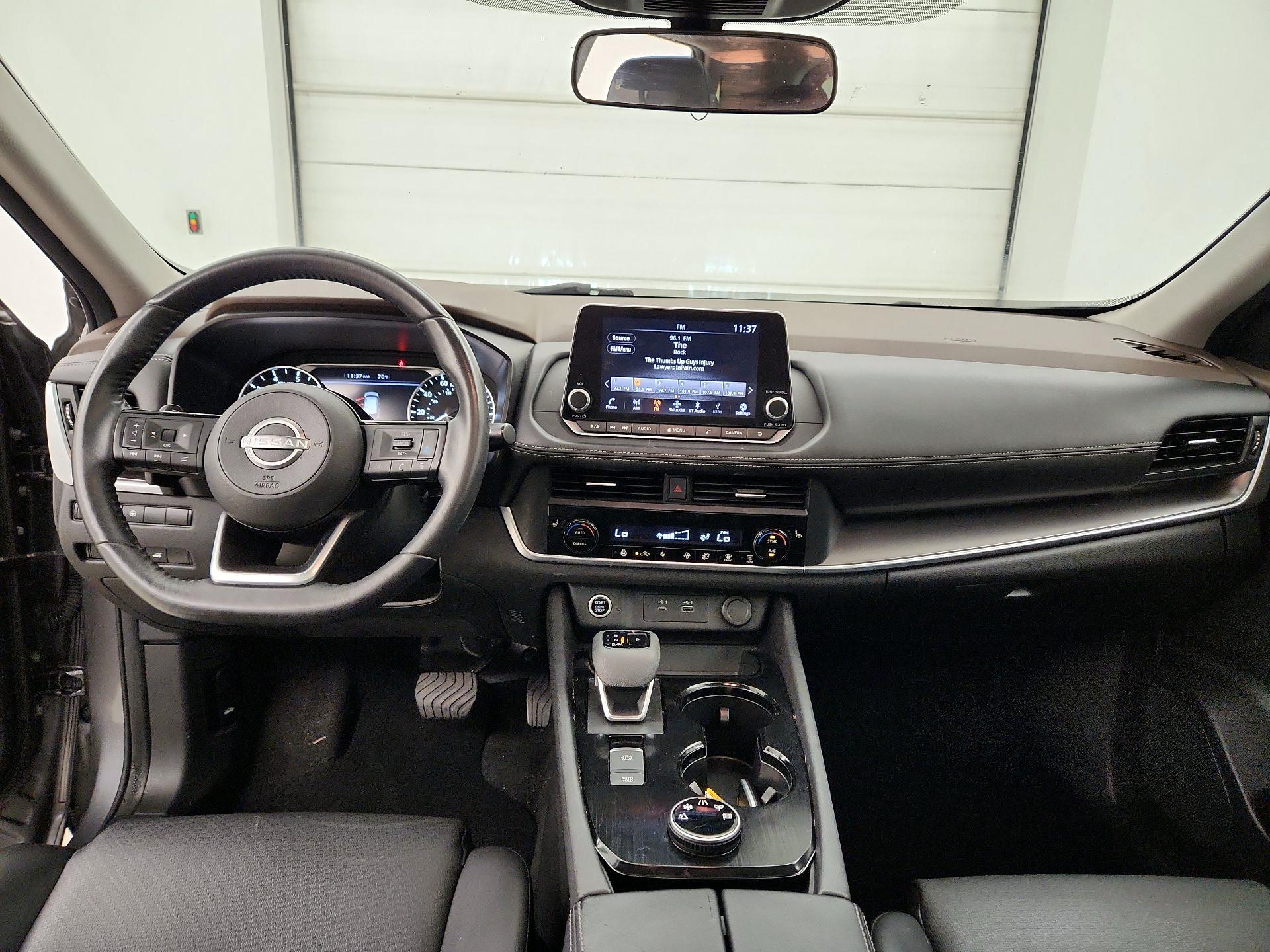 Thumbnail: 2023 Nissan Rogue - 9