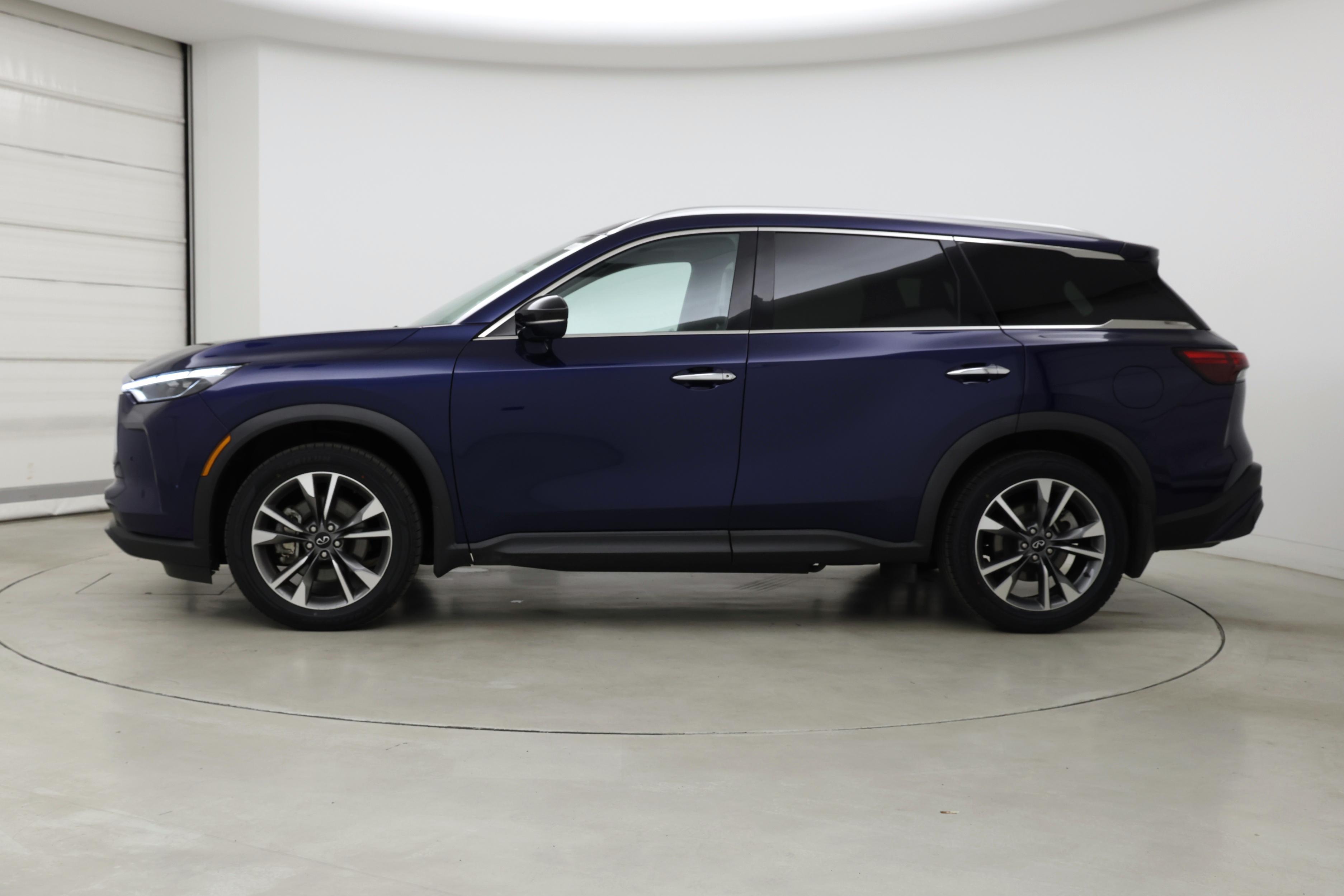 Thumbnail: 2023 INFINITI QX60 - 3