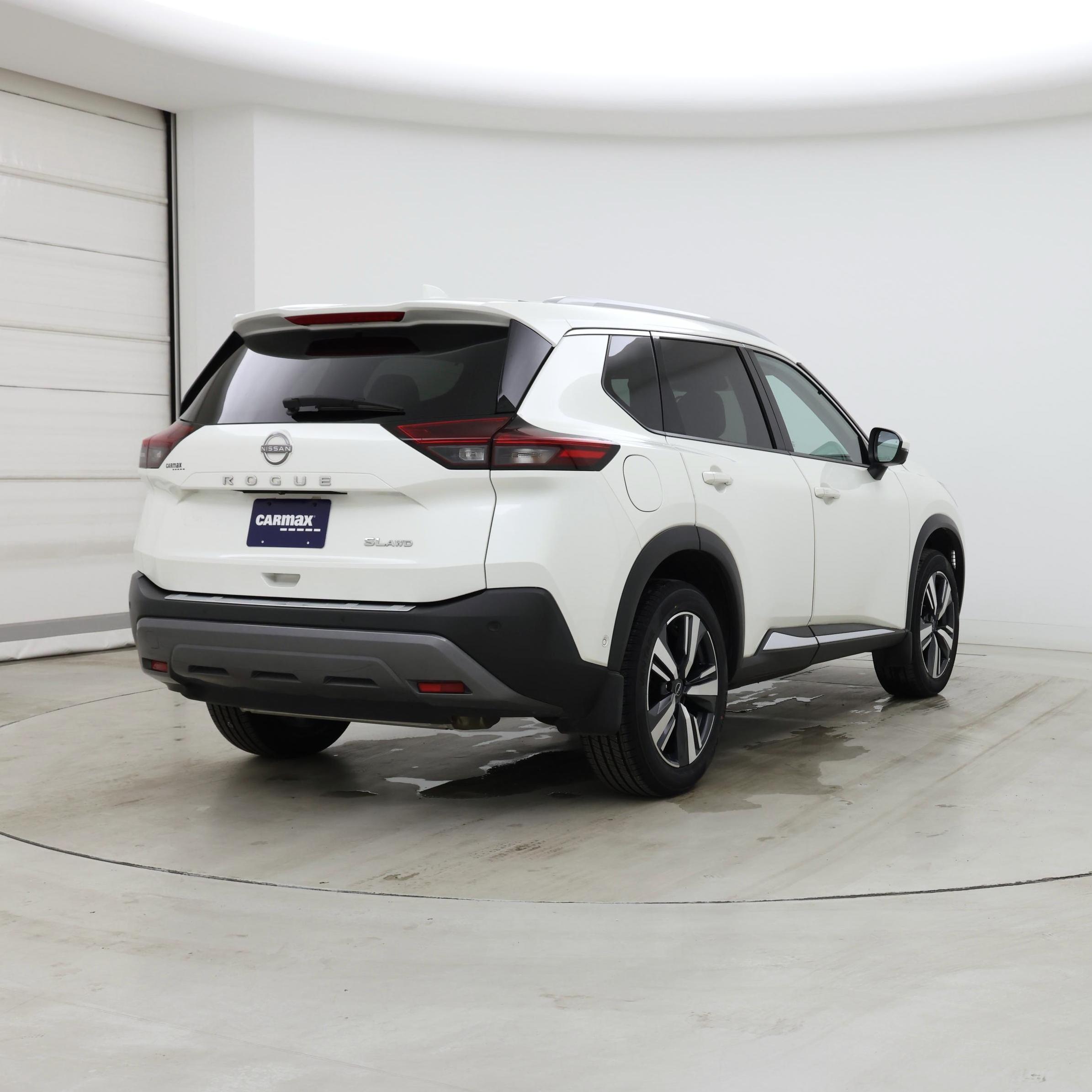 Thumbnail: 2023 Nissan Rogue - 8