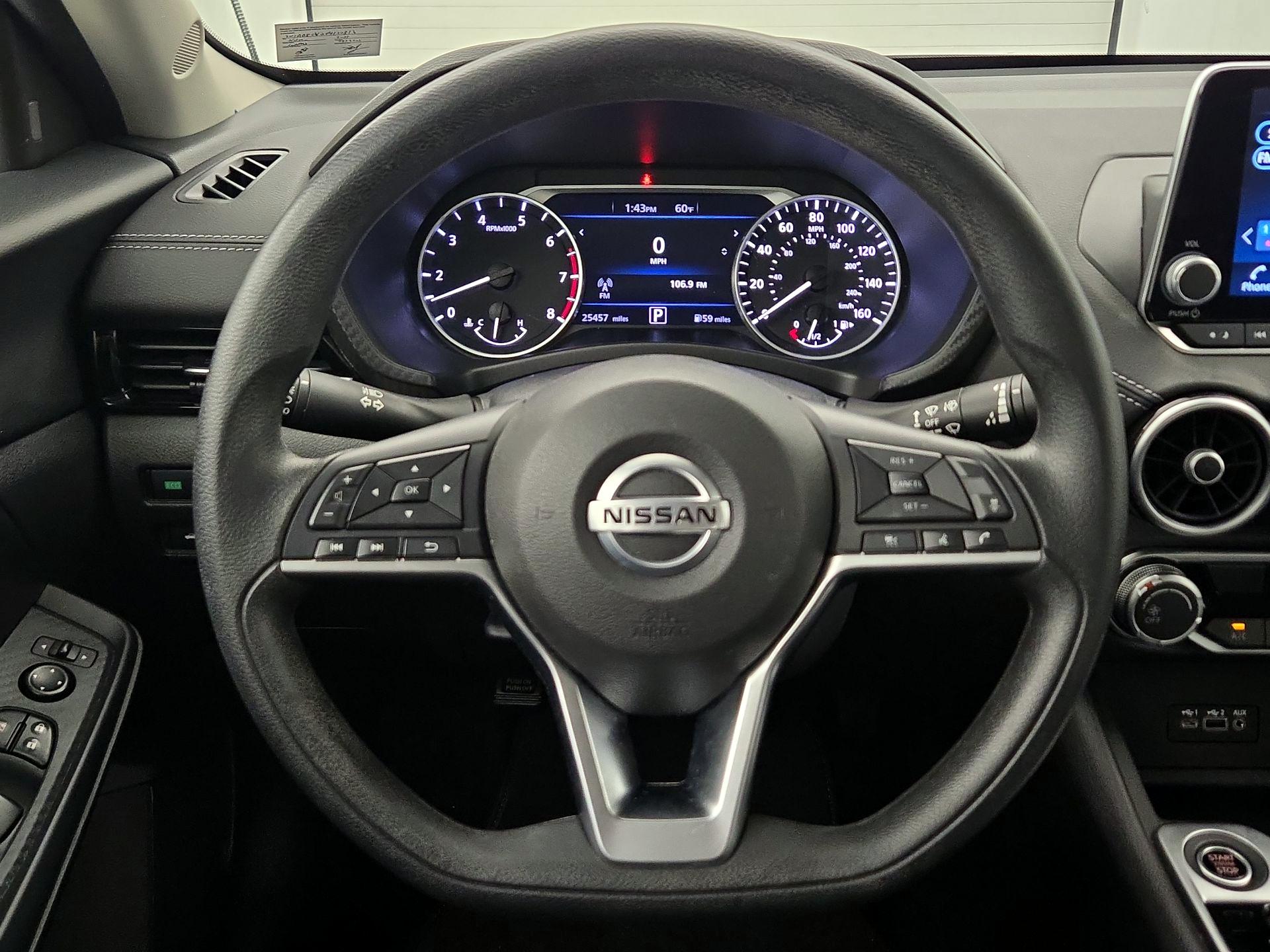 Thumbnail: 2023 Nissan Sentra - 10
