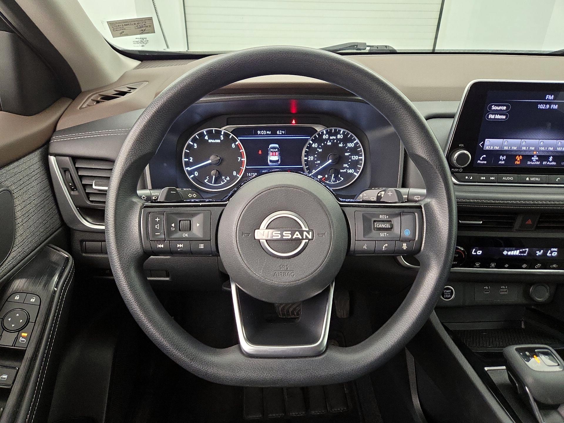 Thumbnail: 2023 Nissan Rogue - 10