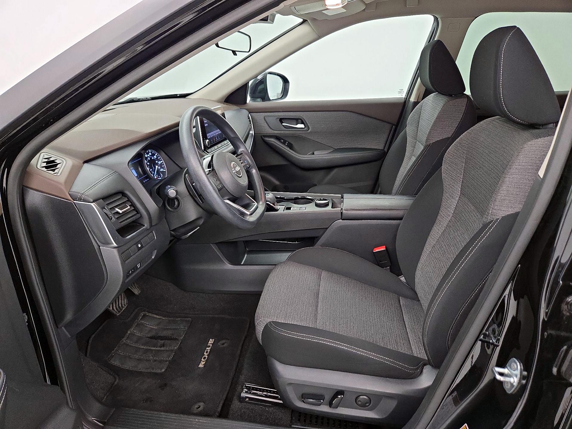 Thumbnail: 2023 Nissan Rogue - 11