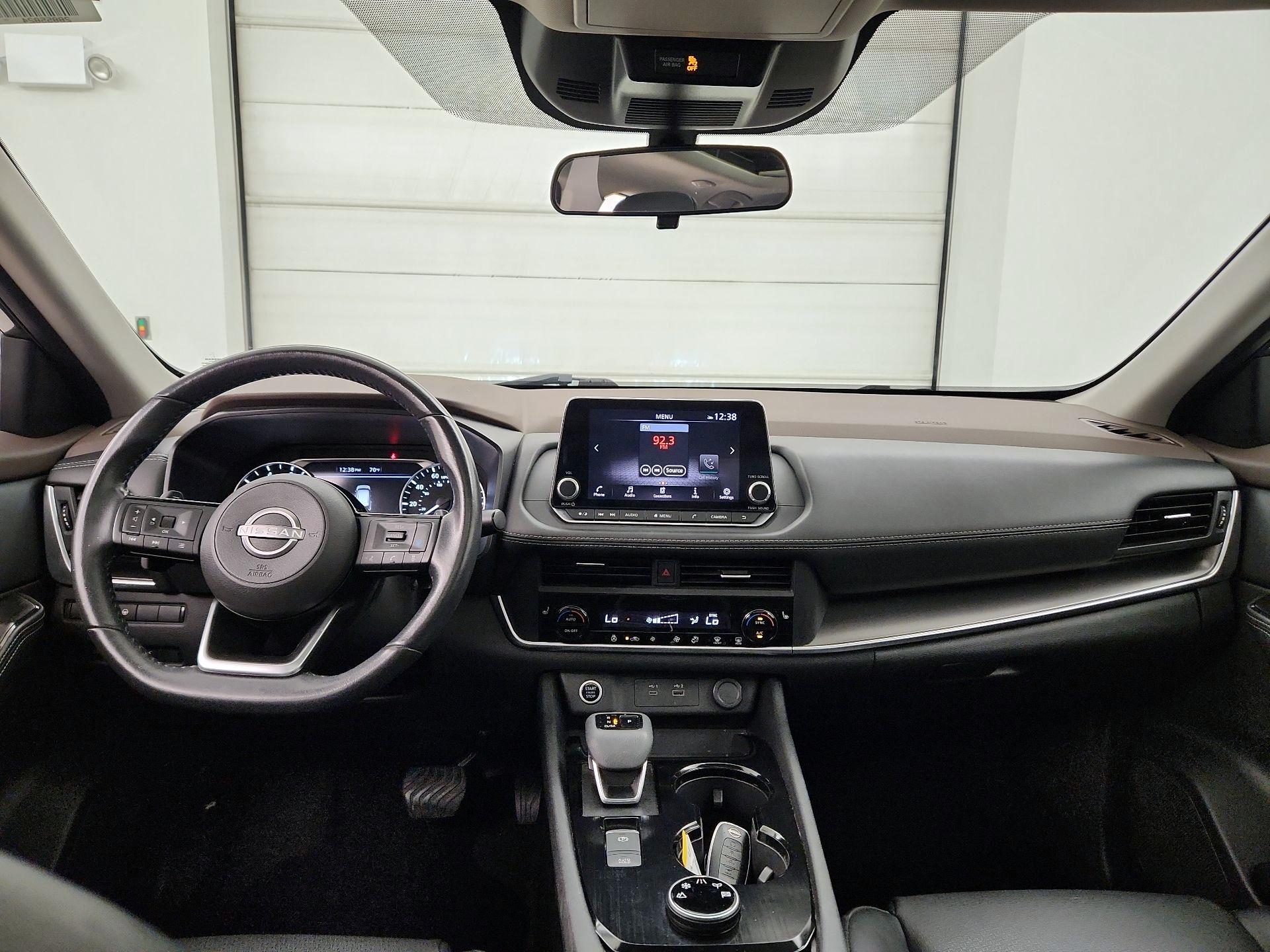 Thumbnail: 2023 Nissan Rogue - 9