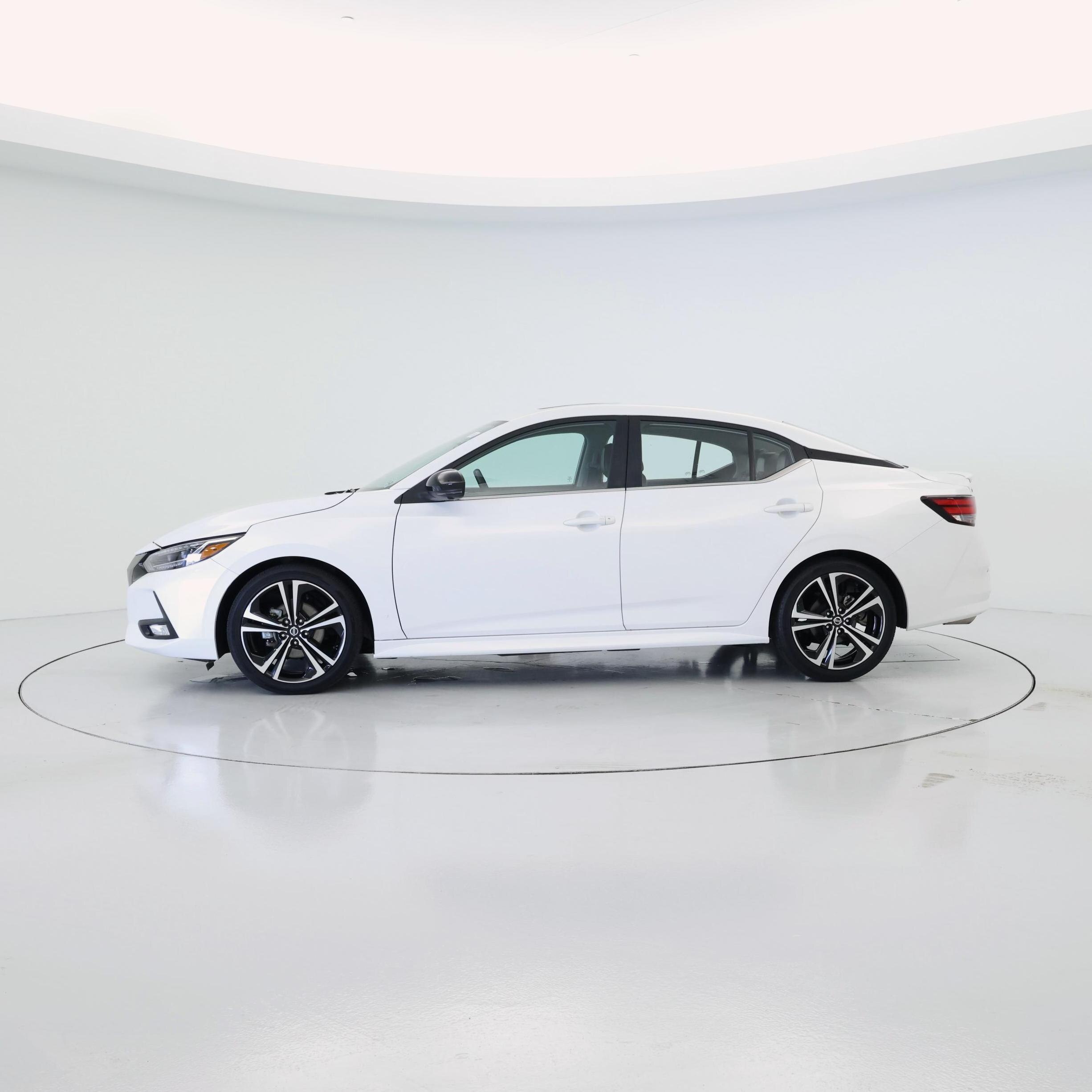 Thumbnail: 2023 Nissan Sentra - 3