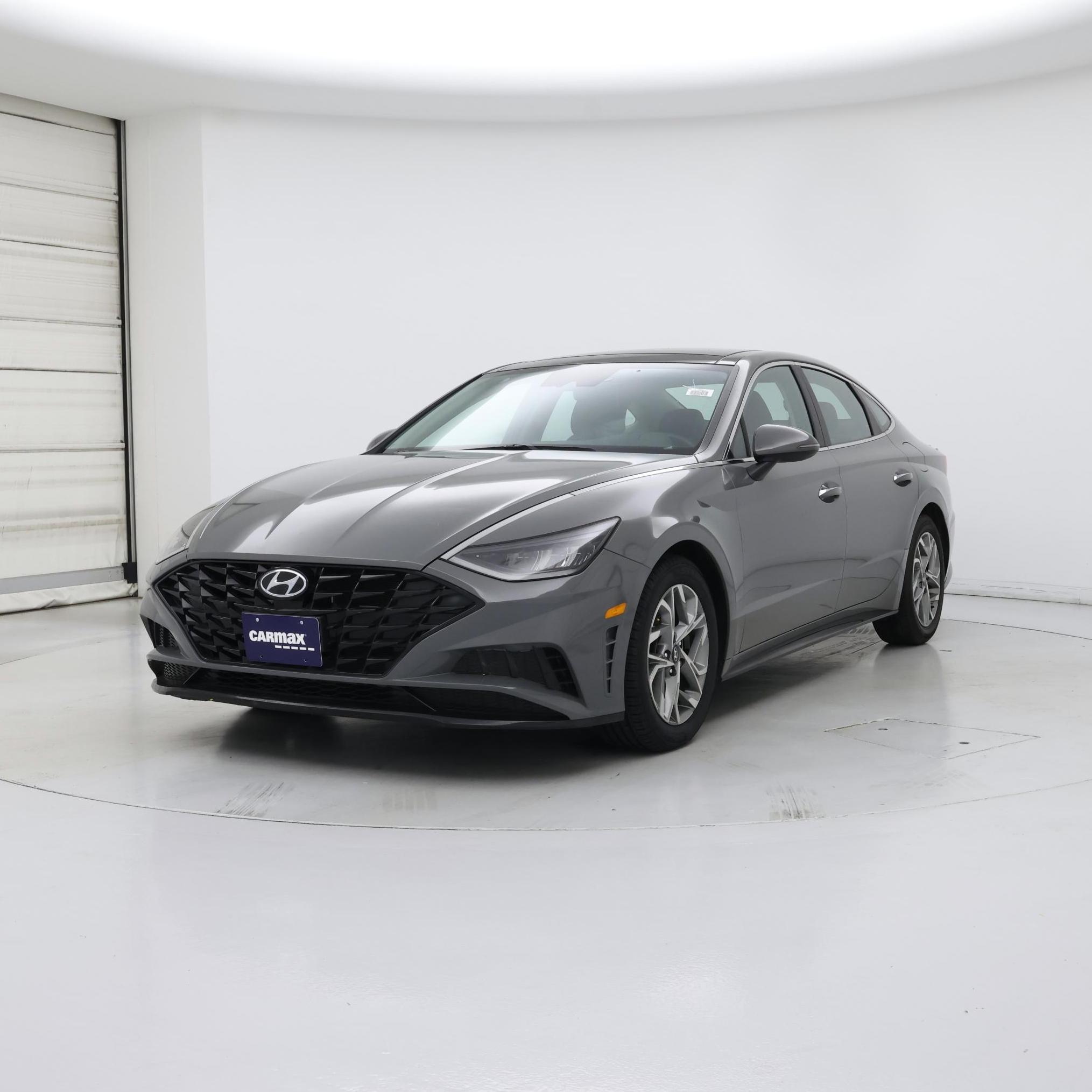 Thumbnail: 2023 Hyundai Sonata - 4