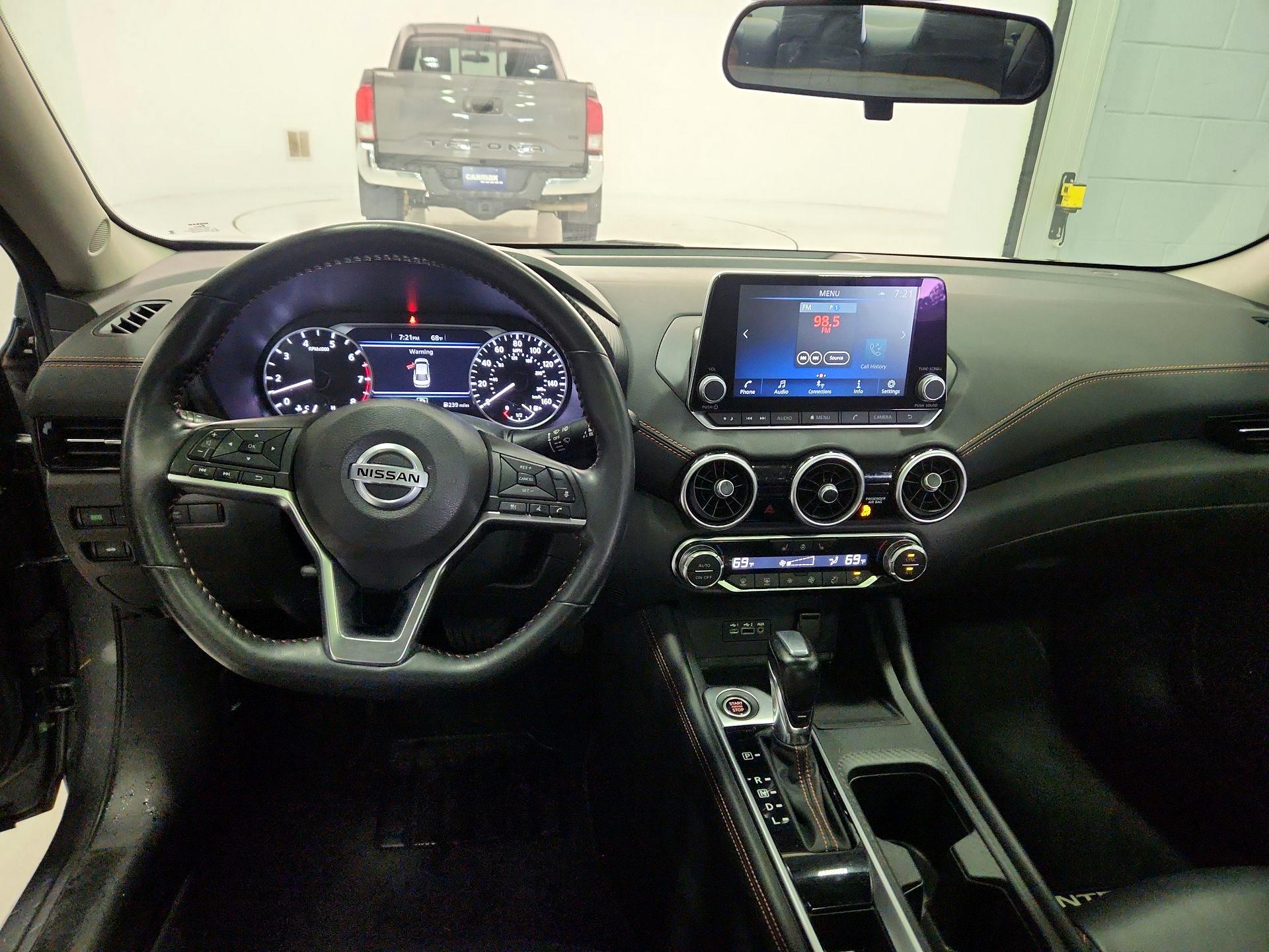 Thumbnail: 2023 Nissan Sentra - 9