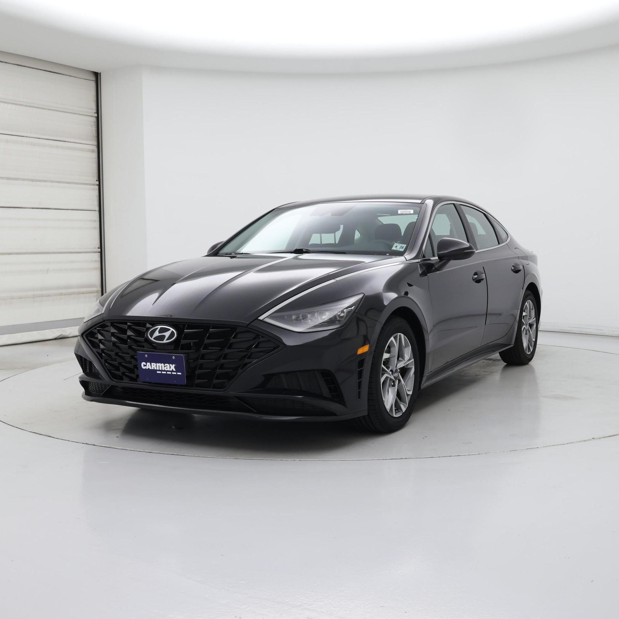 Thumbnail: 2023 Hyundai Sonata - 4