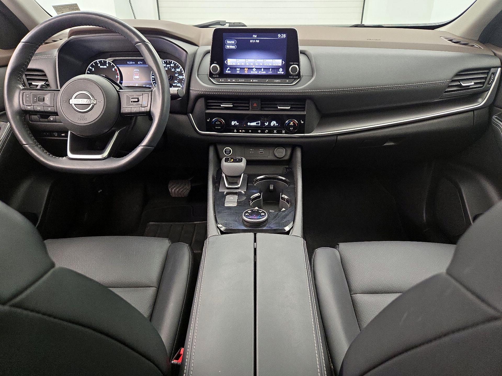 Thumbnail: 2023 Nissan Rogue - 9