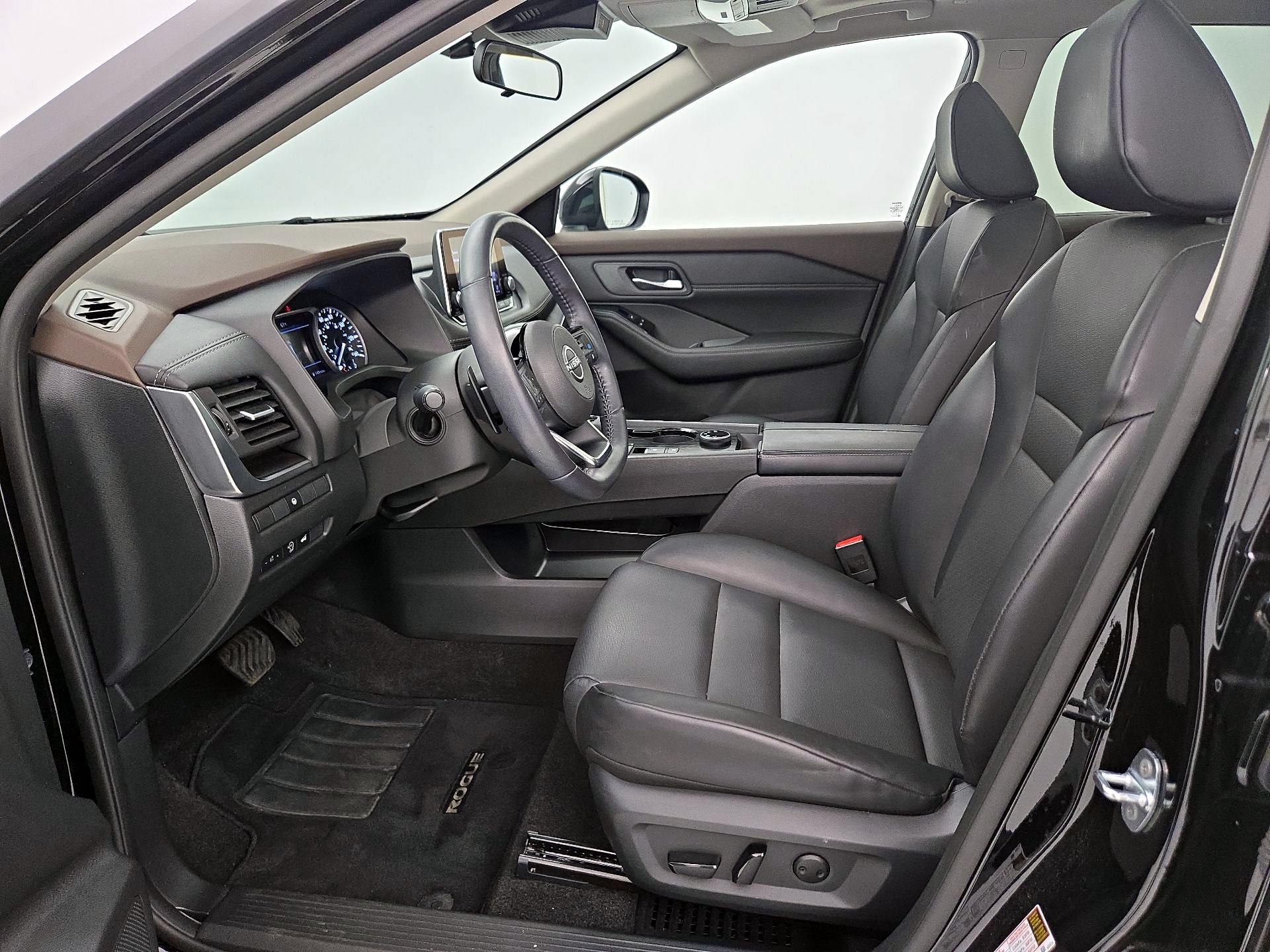 Thumbnail: 2023 Nissan Rogue - 11