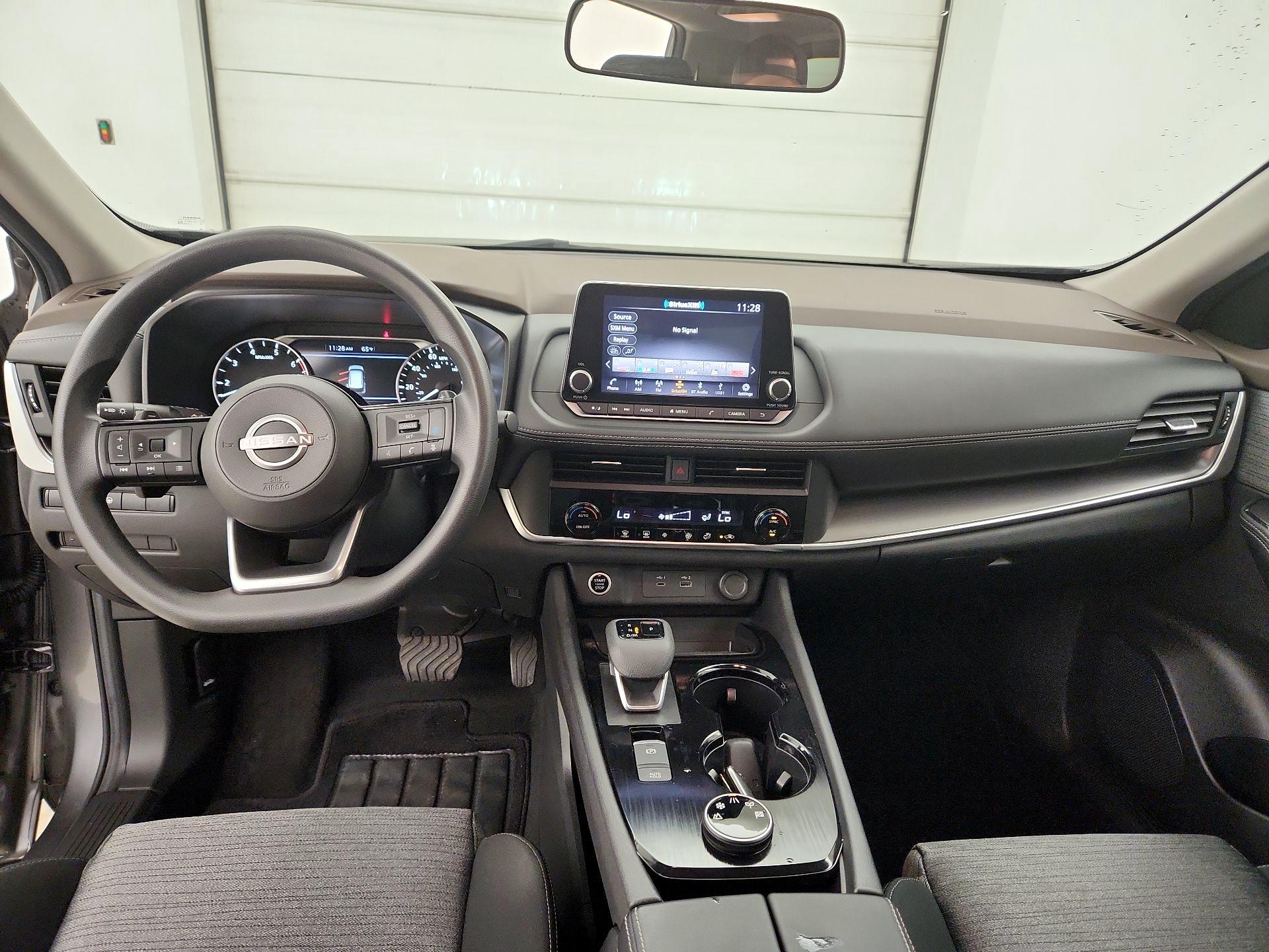 Thumbnail: 2023 Nissan Rogue - 8