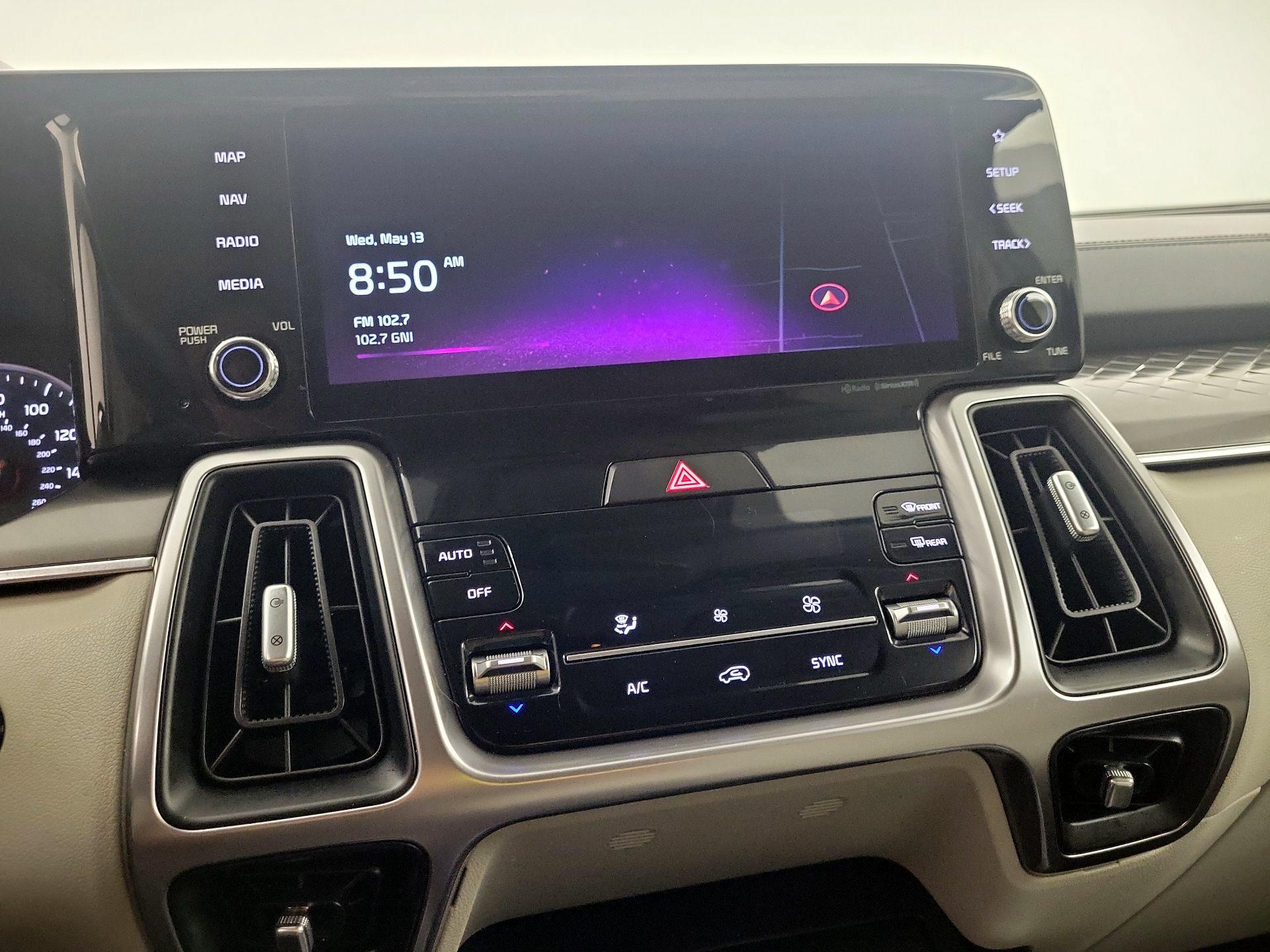 Thumbnail: 2023 Kia Sorento - 13
