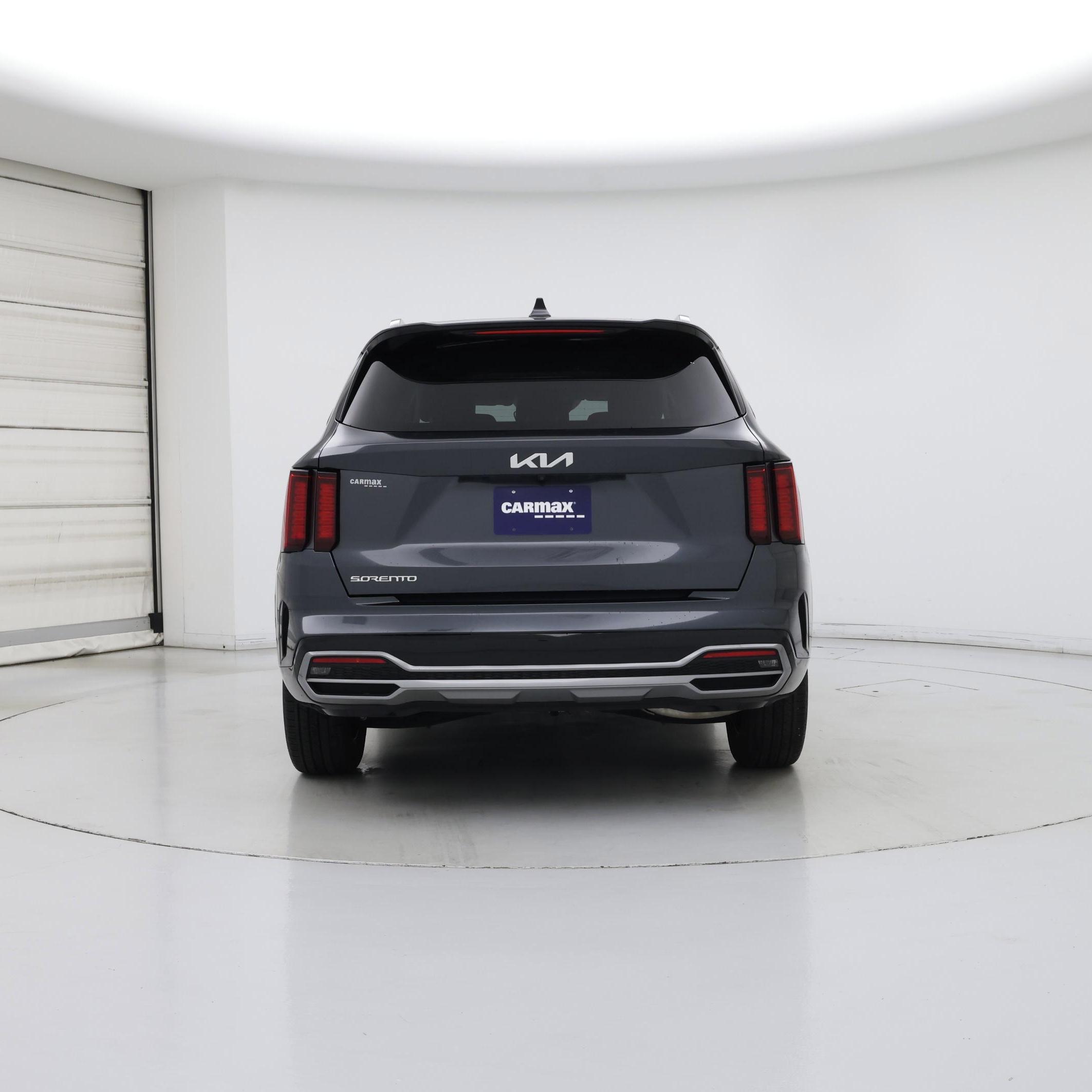 Thumbnail: 2023 Kia Sorento - 6