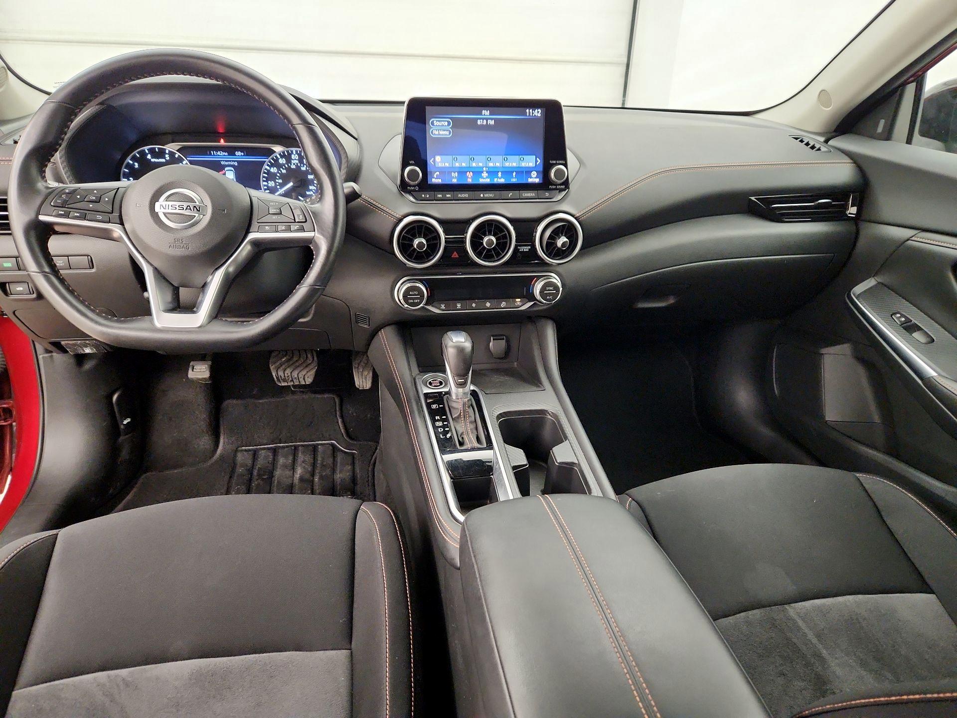 Thumbnail: 2021 Nissan Sentra - 9