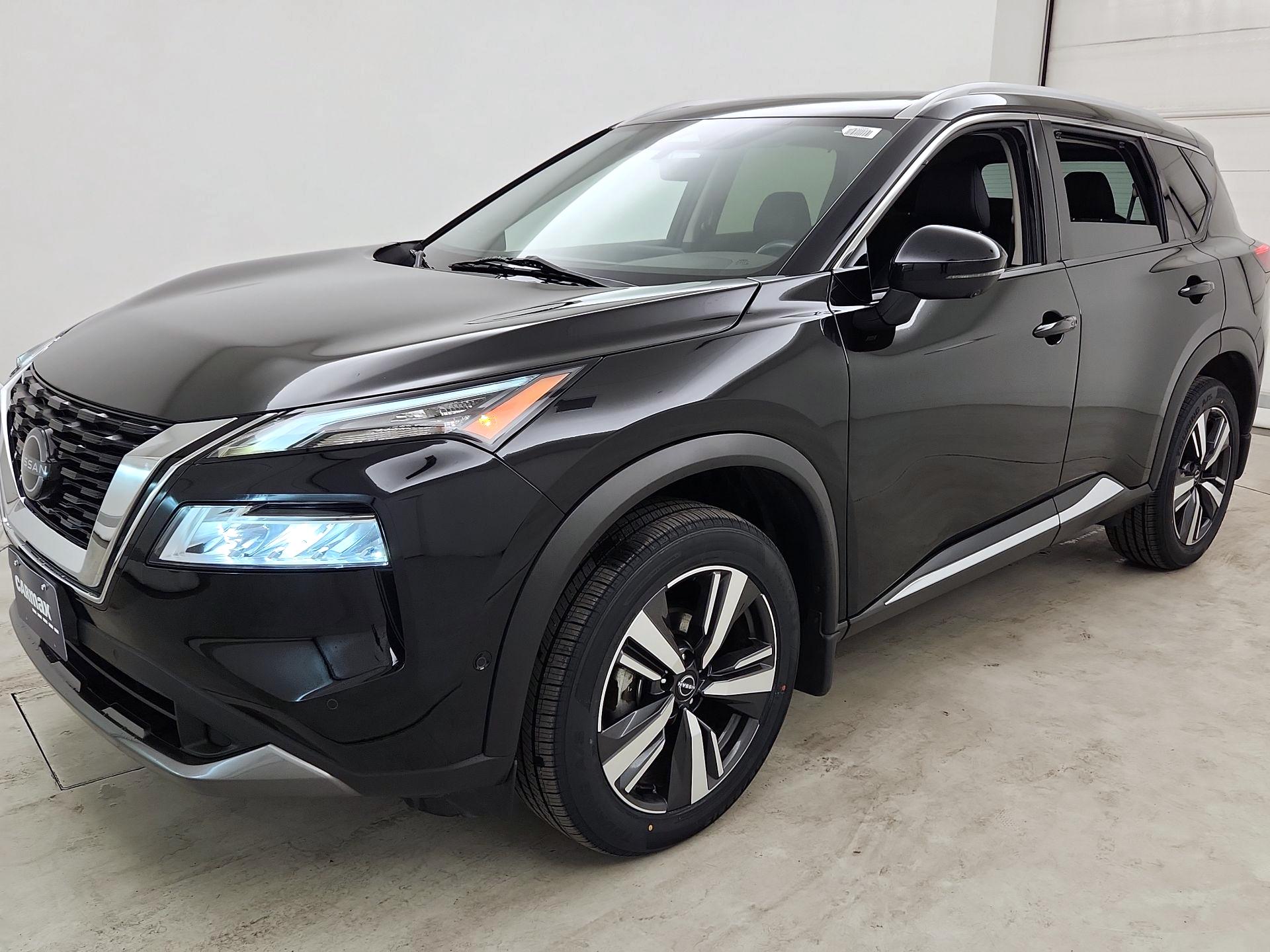Thumbnail: 2023 Nissan Rogue - 3