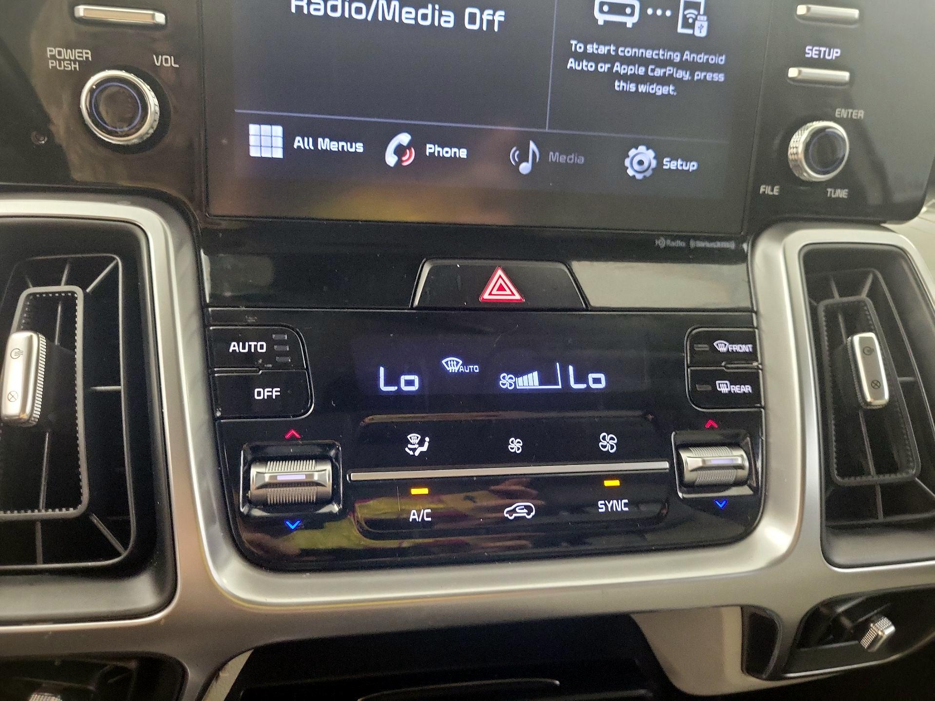 Thumbnail: 2021 Kia Sorento - 14