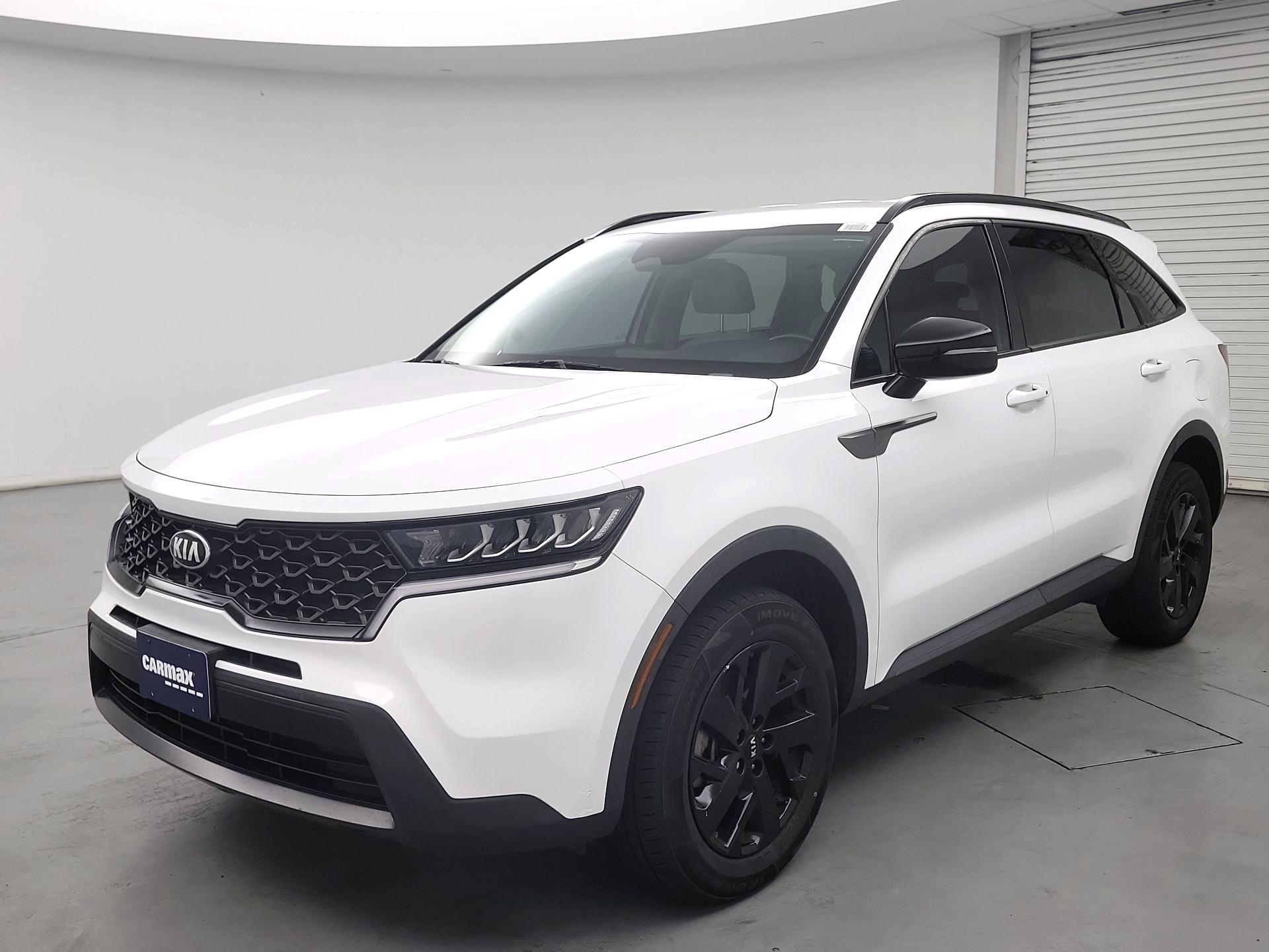Thumbnail: 2021 Kia Sorento - 3