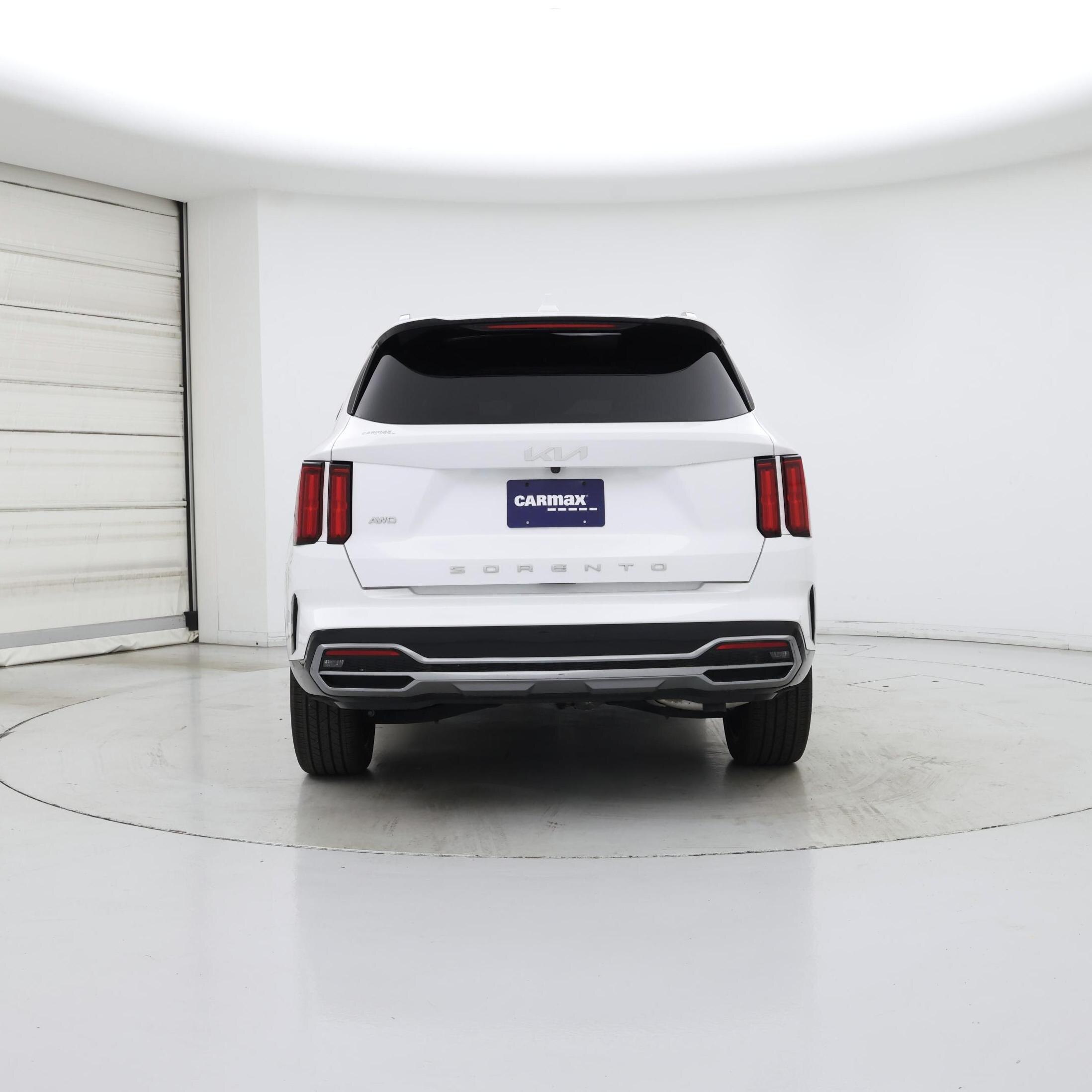 Thumbnail: 2022 Kia Sorento - 6