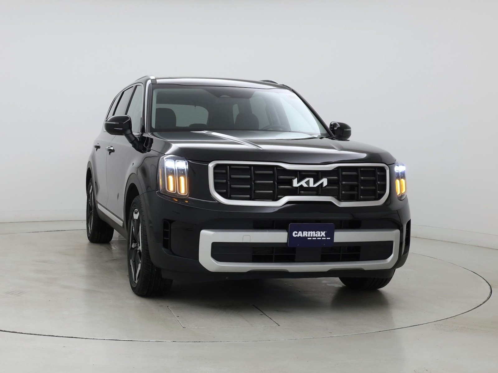 2024 Kia Telluride S - Photo 6