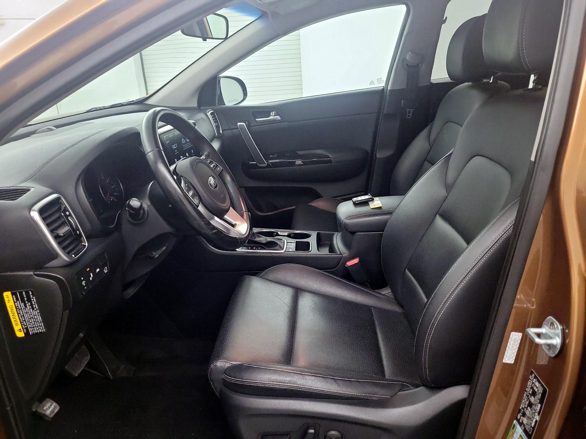 Thumbnail: 2020 Kia Sportage - 9
