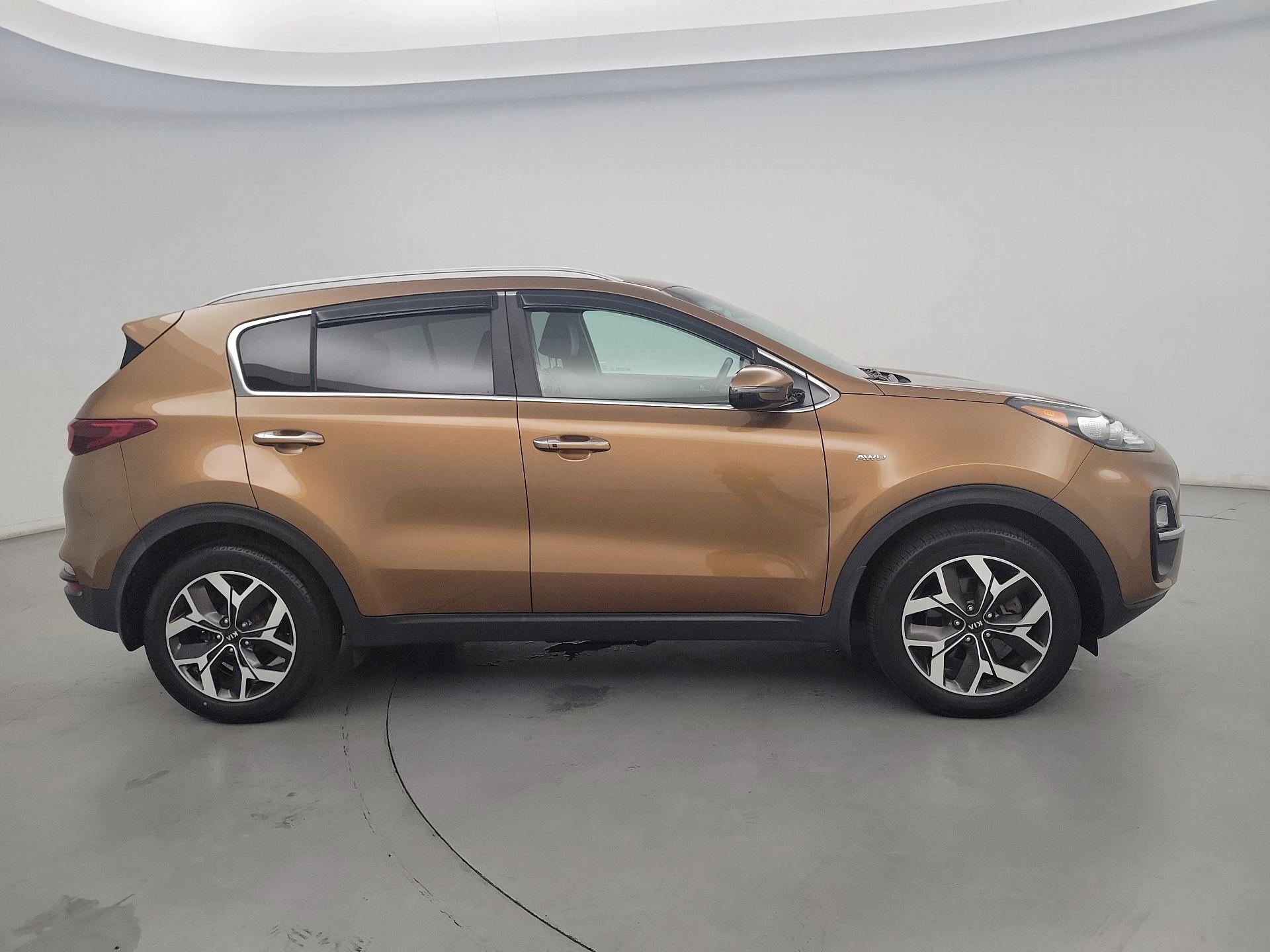 Thumbnail: 2020 Kia Sportage - 4