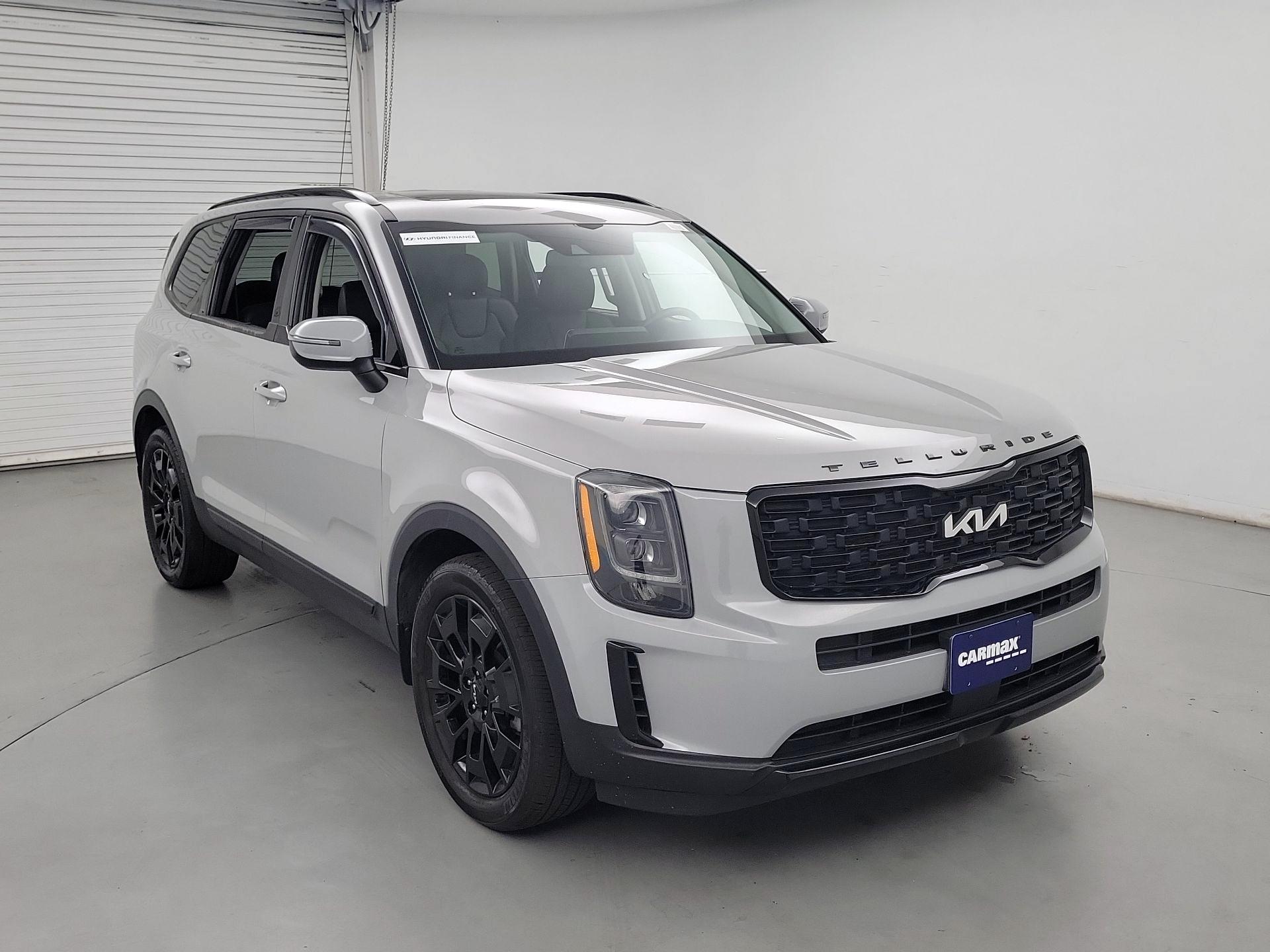 Thumbnail: 2022 Kia Telluride - 1