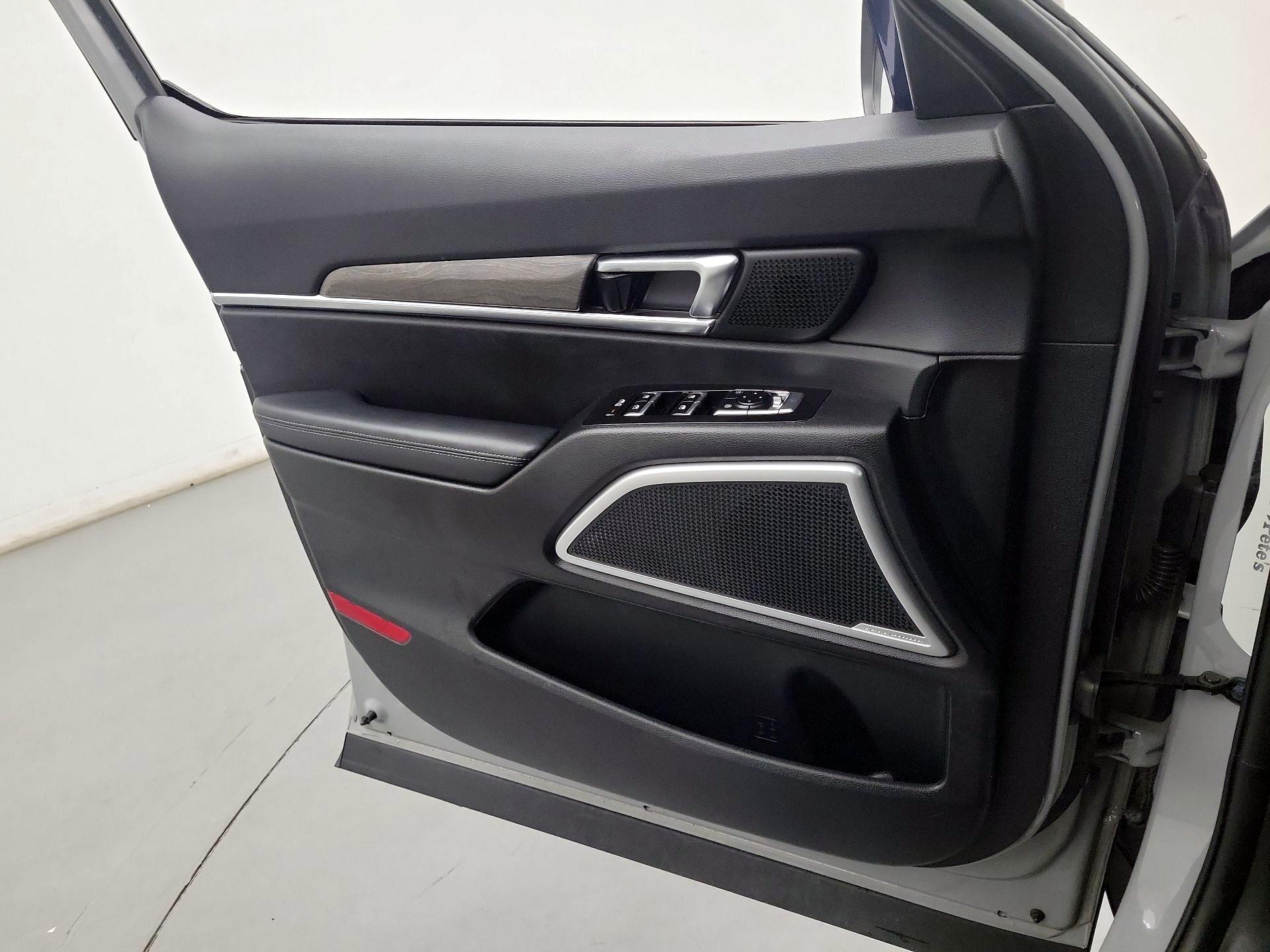 Thumbnail: 2022 Kia Telluride - 10