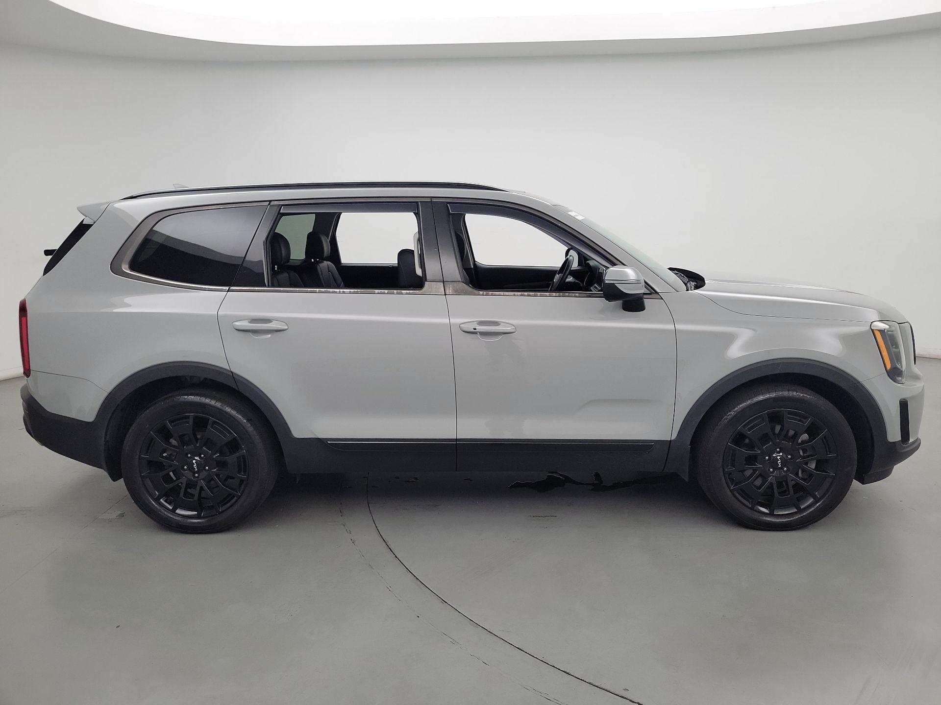 Thumbnail: 2022 Kia Telluride - 4