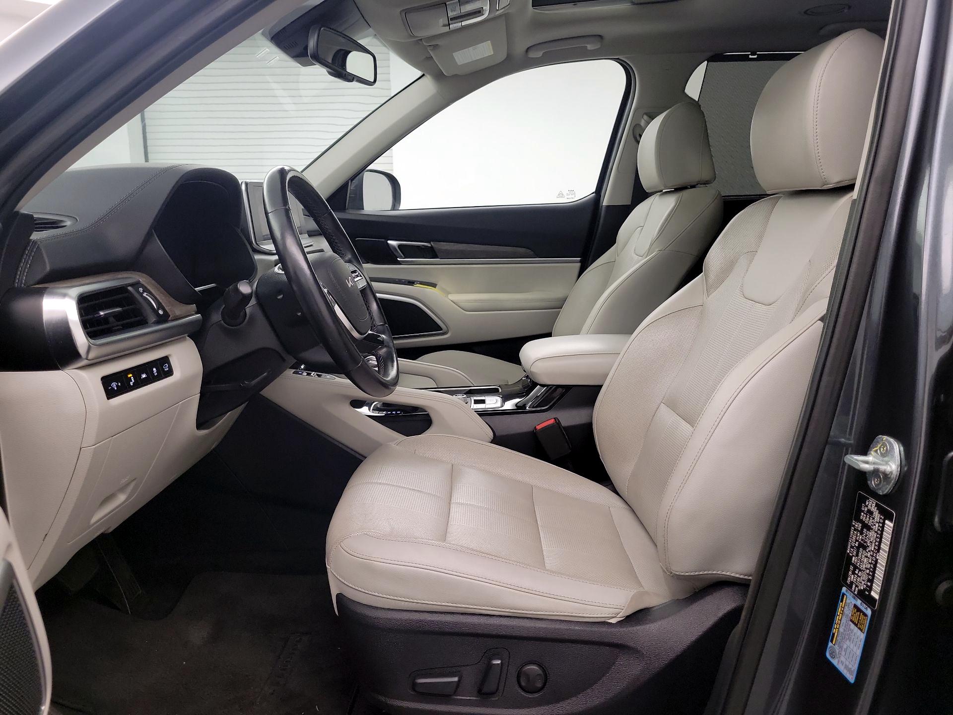Thumbnail: 2022 Kia Telluride - 9