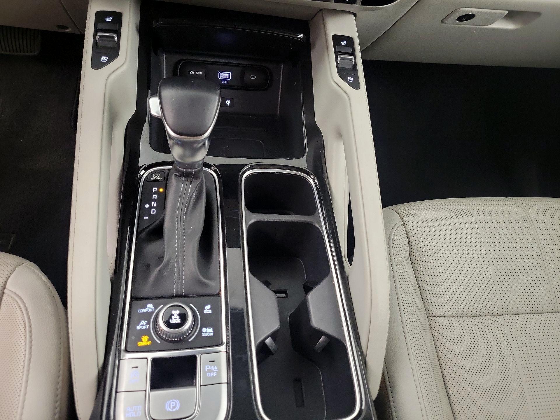 Thumbnail: 2022 Kia Telluride - 16