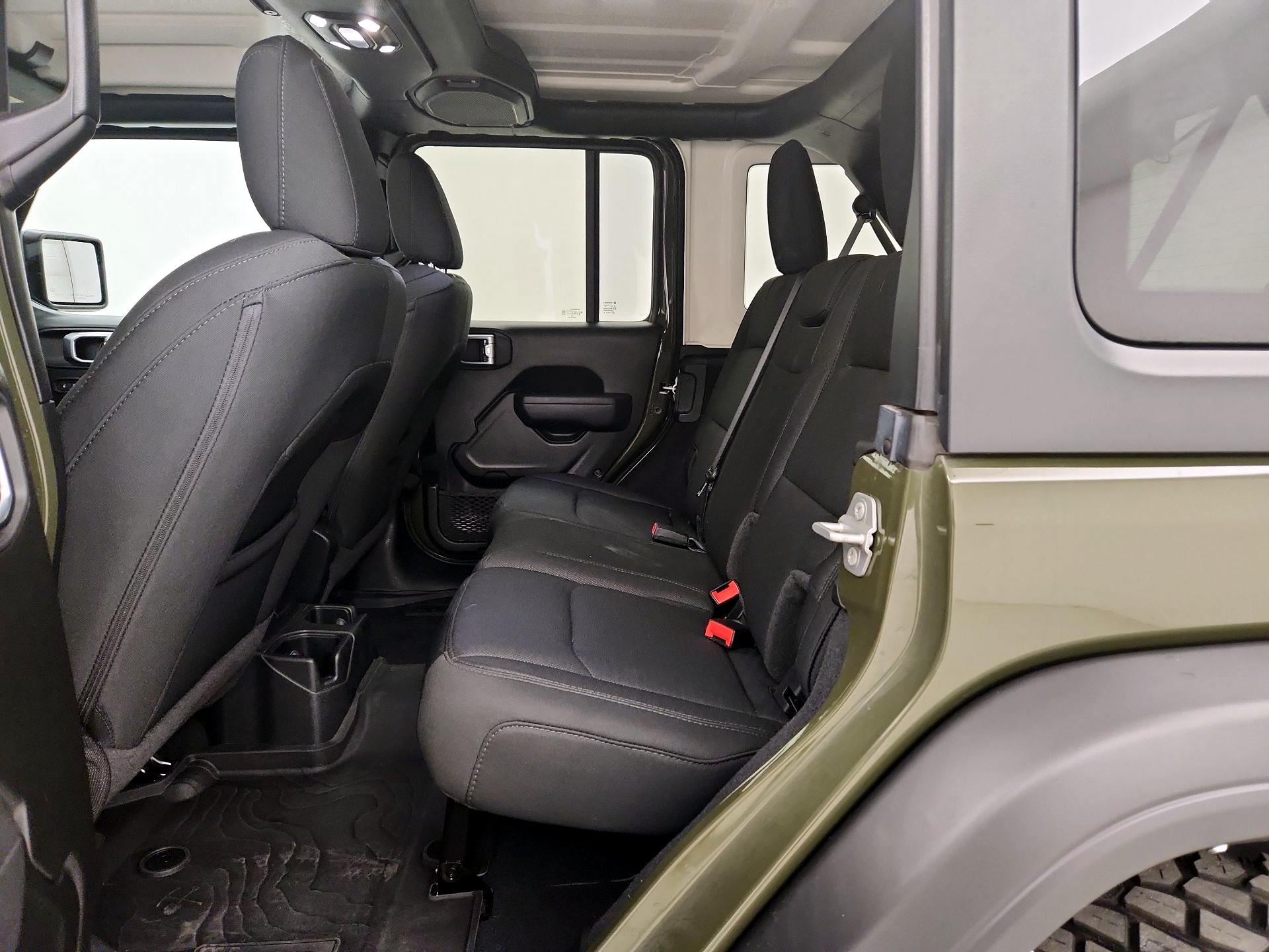 Thumbnail: 2022 Jeep Wrangler - 19