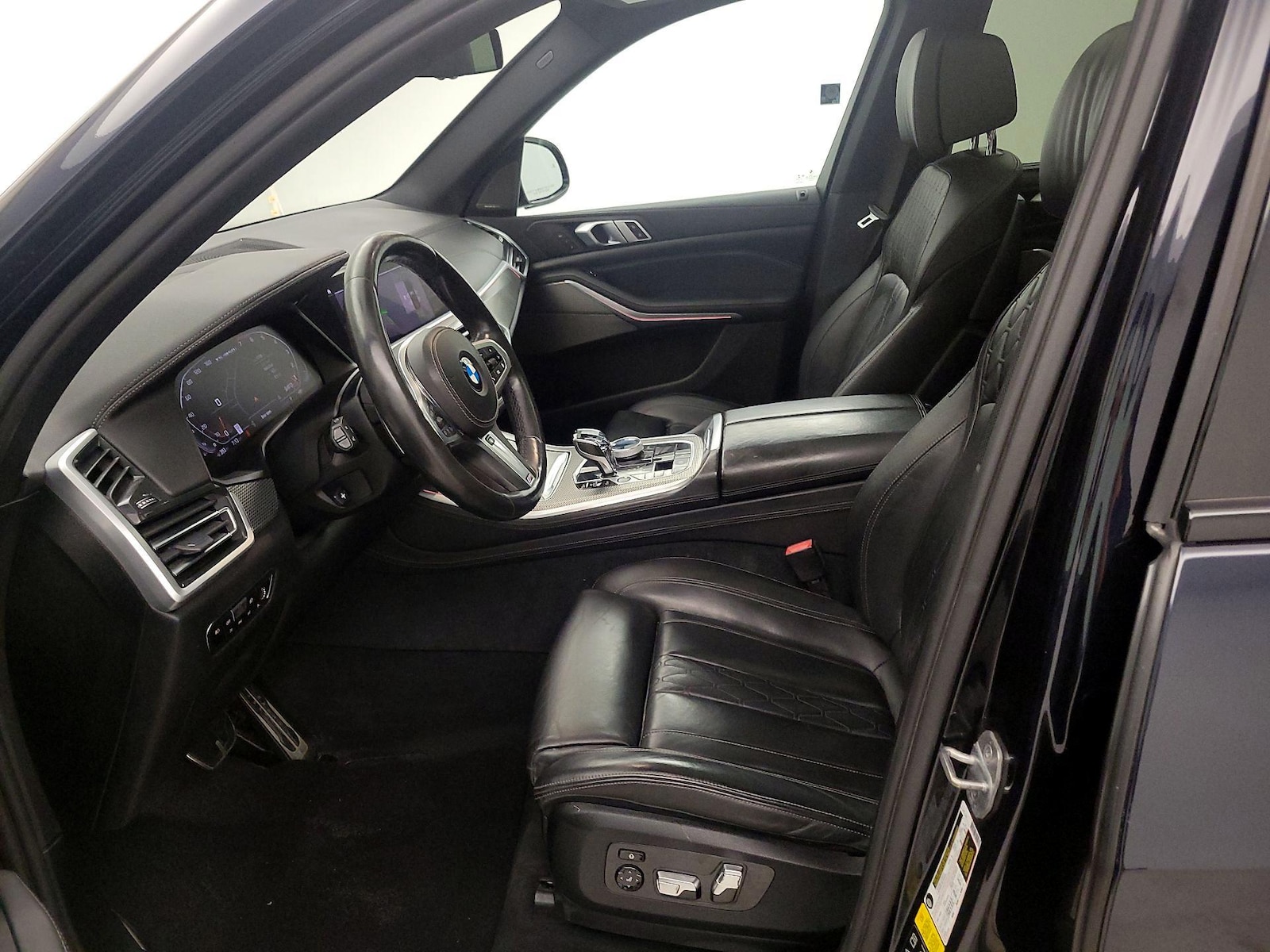 2020 BMW X5 M50i - Photo 12