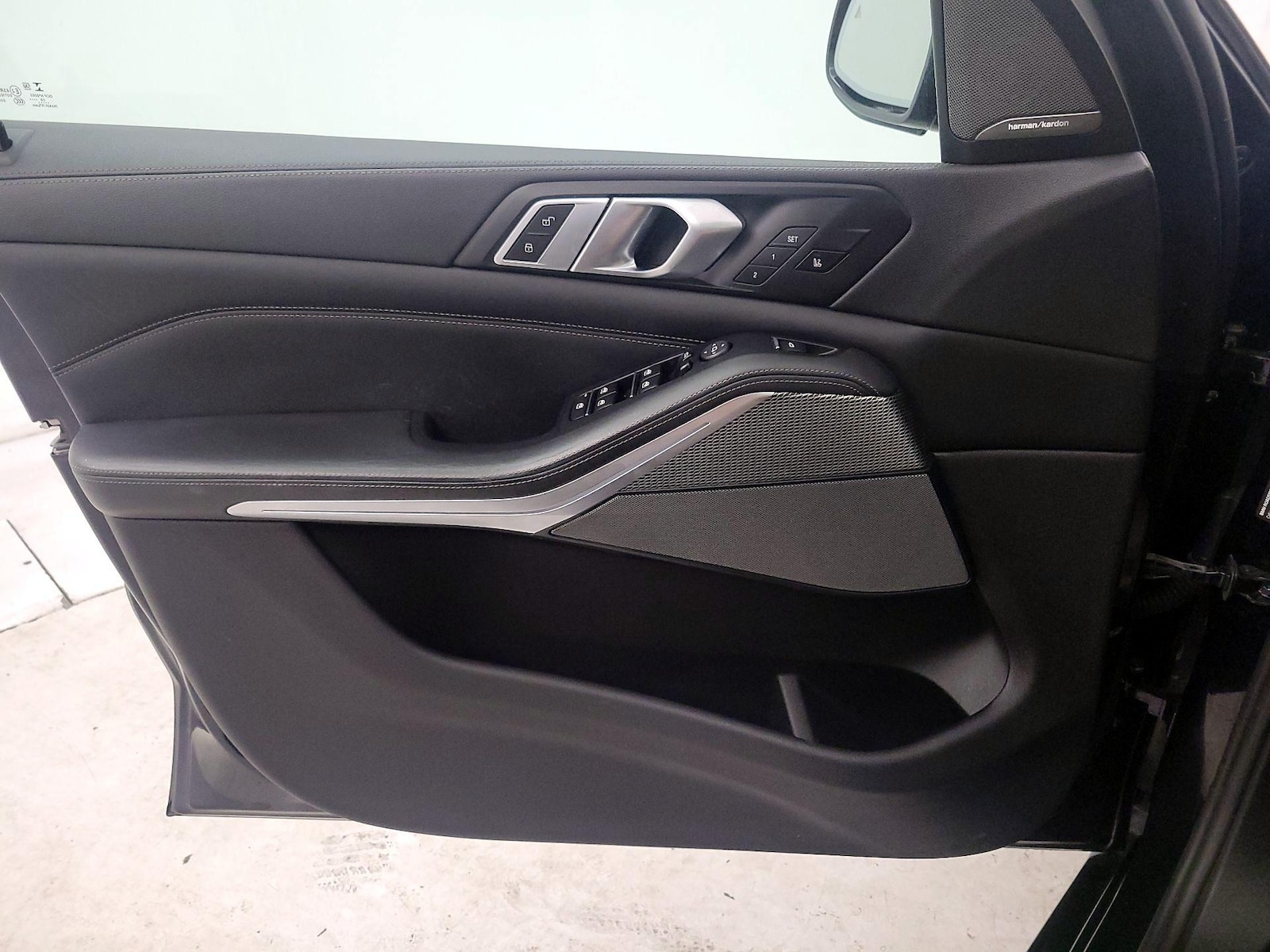 2020 BMW X5 M50i - Photo 13